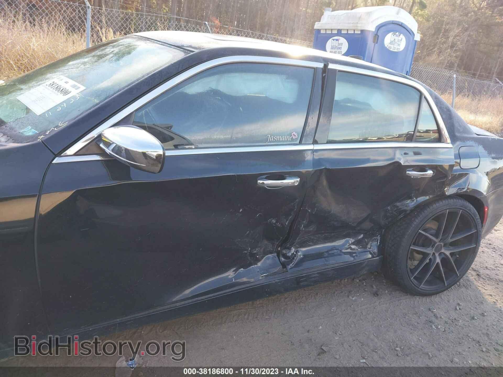 2015 CHRYSLER 300C - VIN: 2C3CCAEG1FH867772 - Фото 6