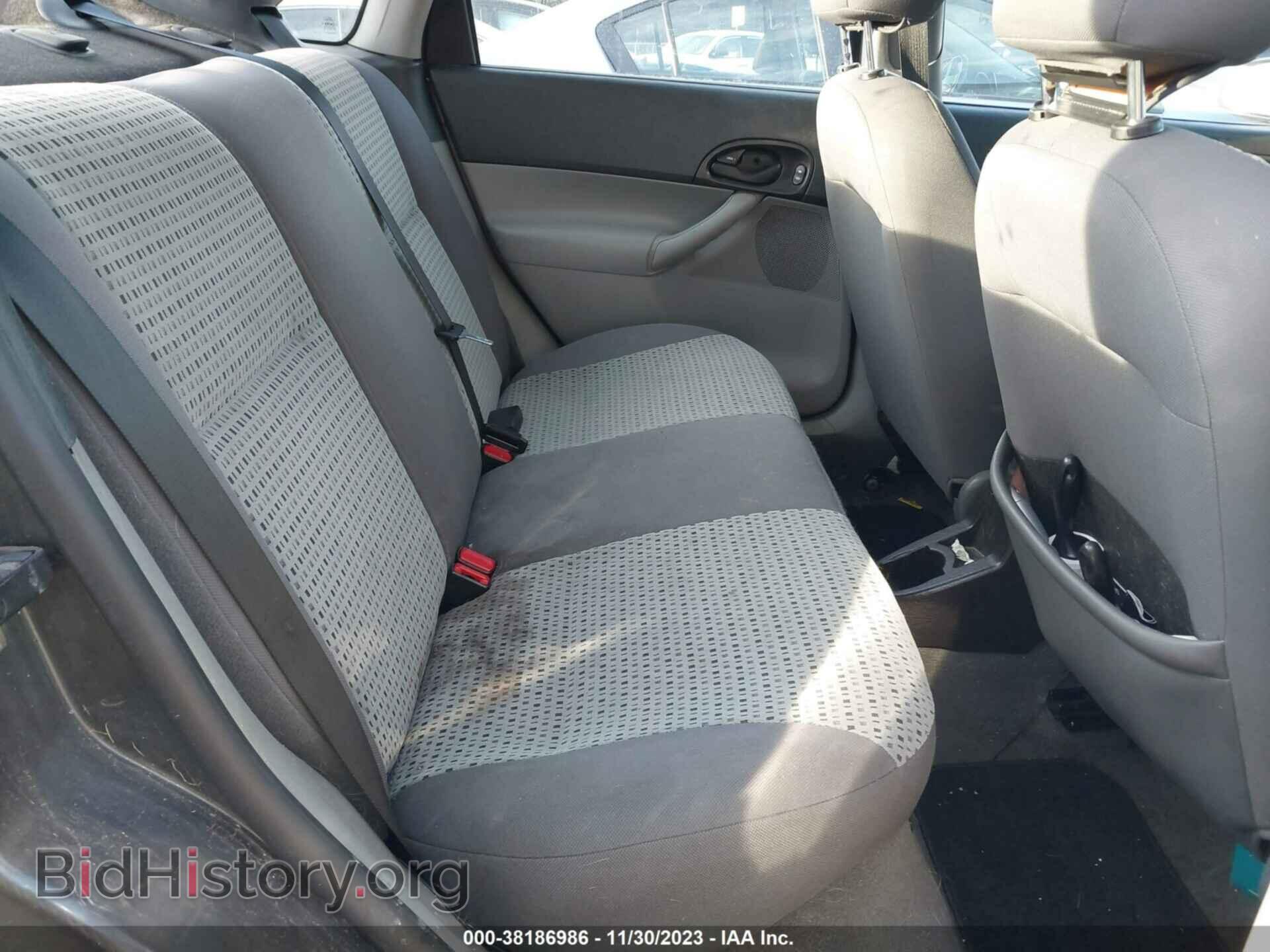2007 FORD FOCUS - VIN: 1FAFP34N77W321074 - Фото 8