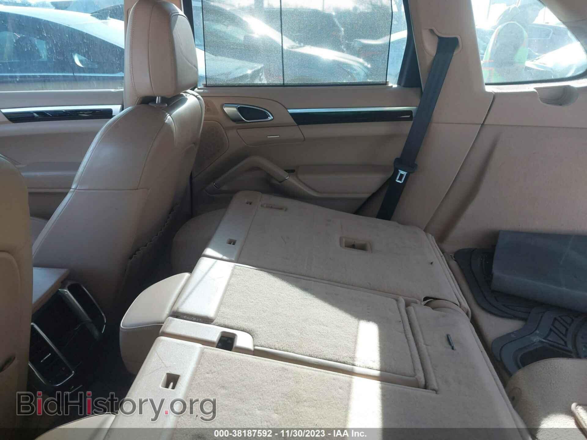 2012 PORSCHE CAYENNE - VIN: WP1AA2A25CLA01367 - Фото 8