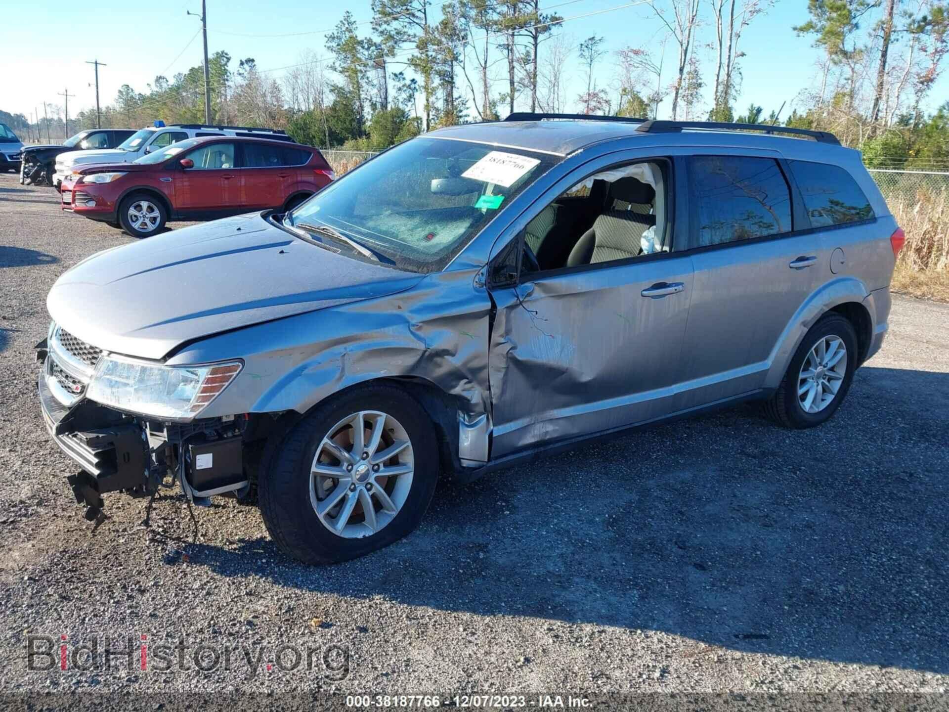 2017 DODGE JOURNEY - VIN: 3C4PDCBB3HT524499 - Фото 2