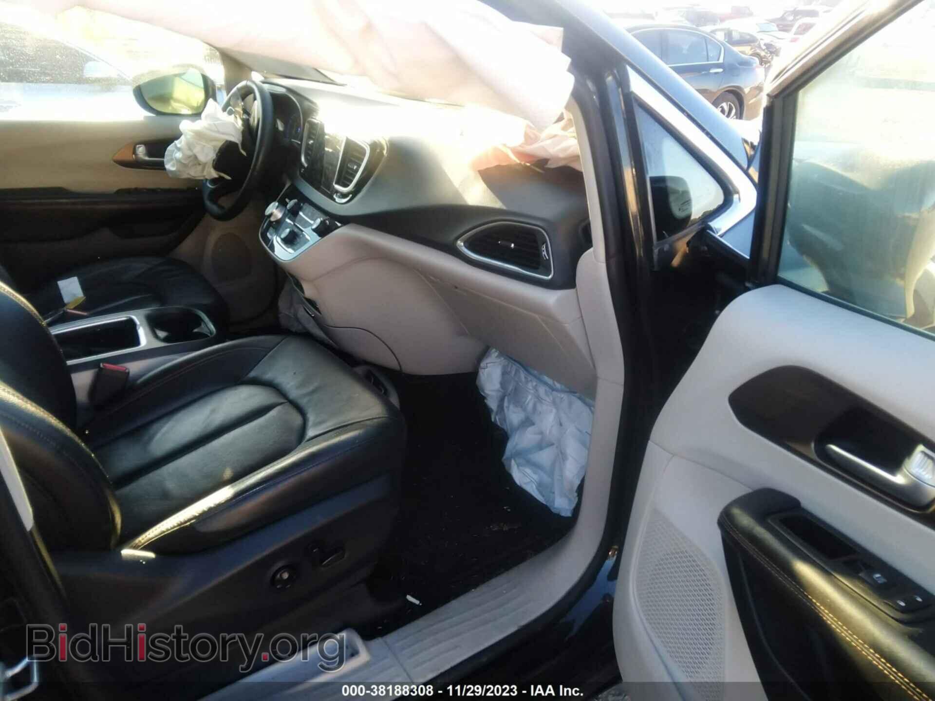2017 CHRYSLER PACIFICA - VIN: 2C4RC1EG5HR796885 - Фото 5
