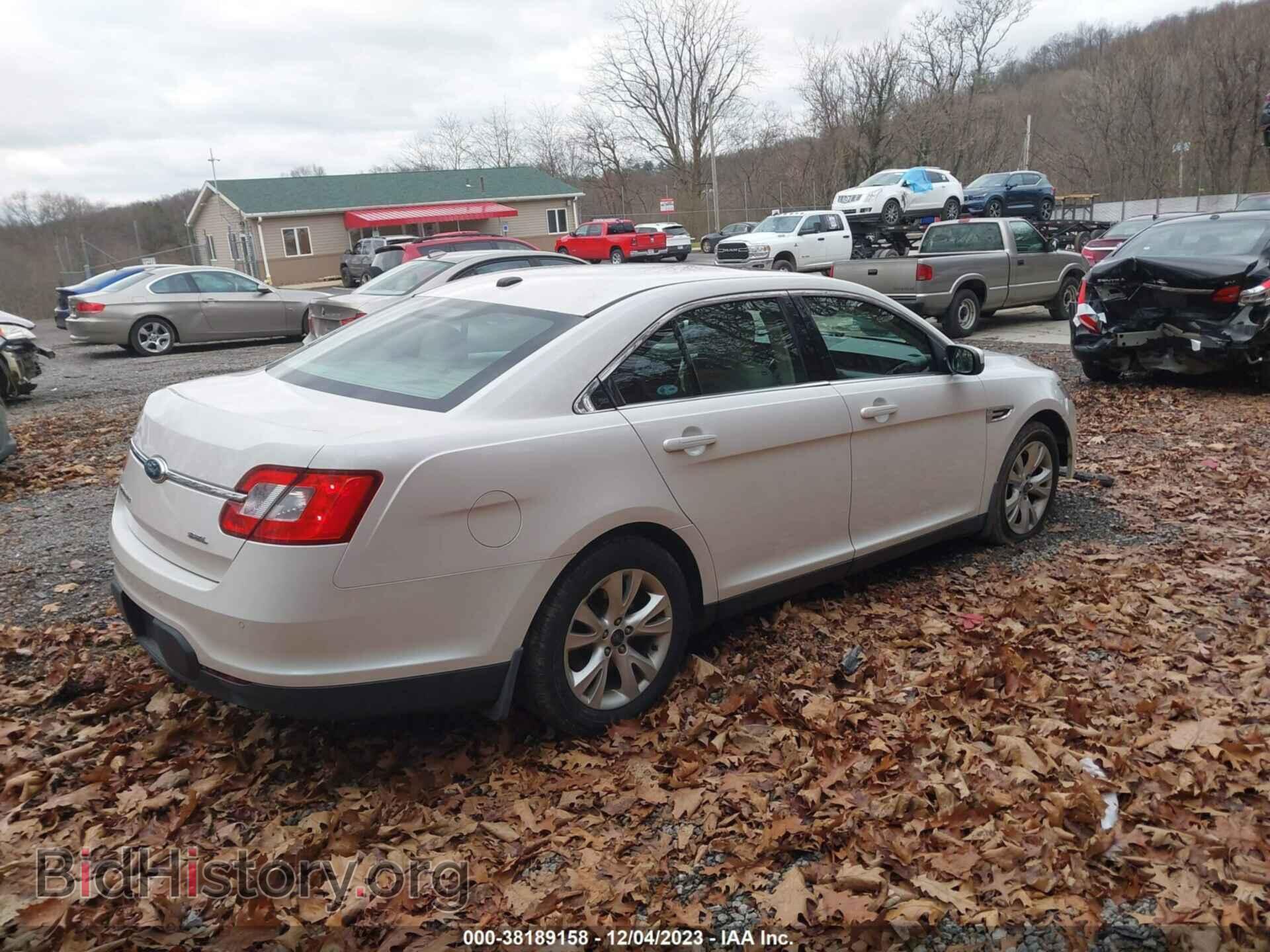 2011 FORD TAURUS - VIN: 1FAHP2EW8BG140496 - Фото 4