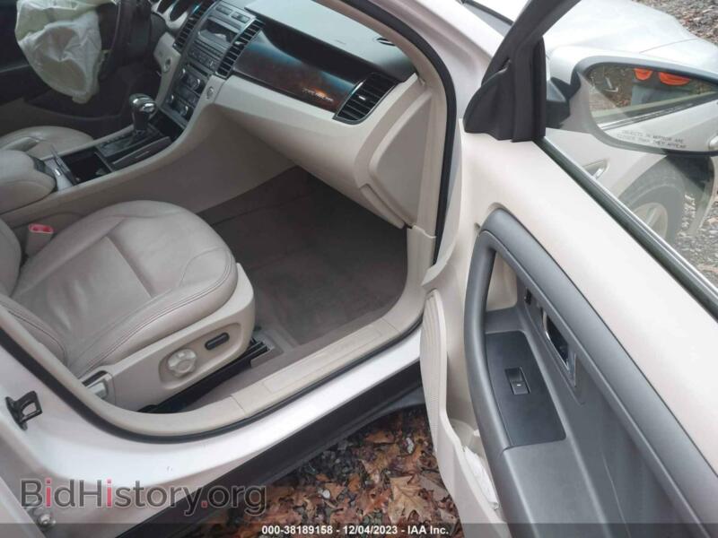 2011 Ford TAURUS (VIN 1FAHP2EW8BG140496) — photo 5 of 17