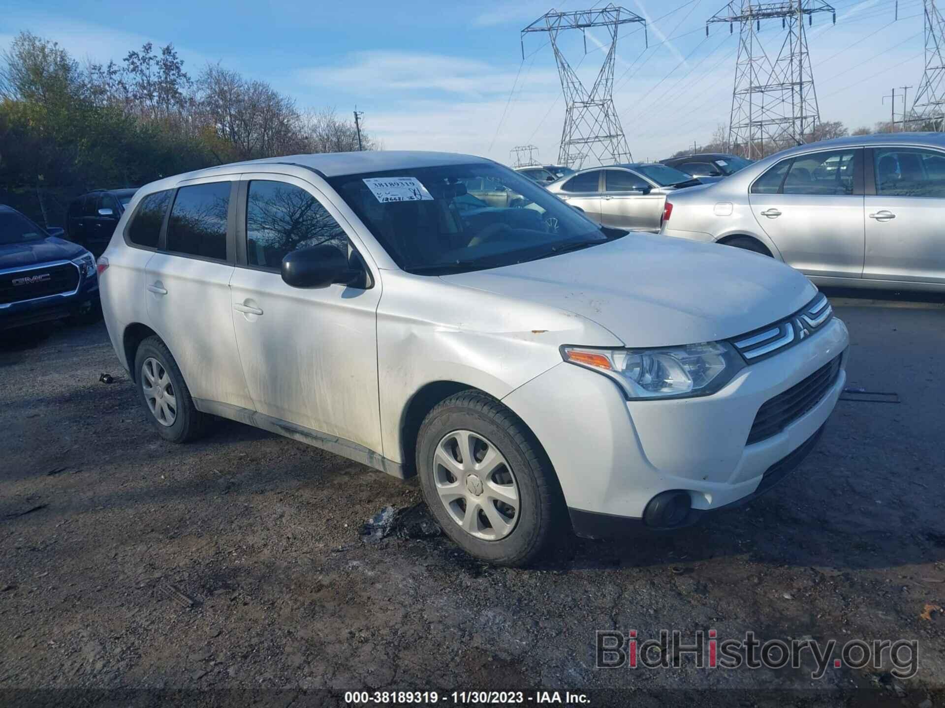 Photo JA4AD2A33EZ006563 - MITSUBISHI OUTLANDER 2014