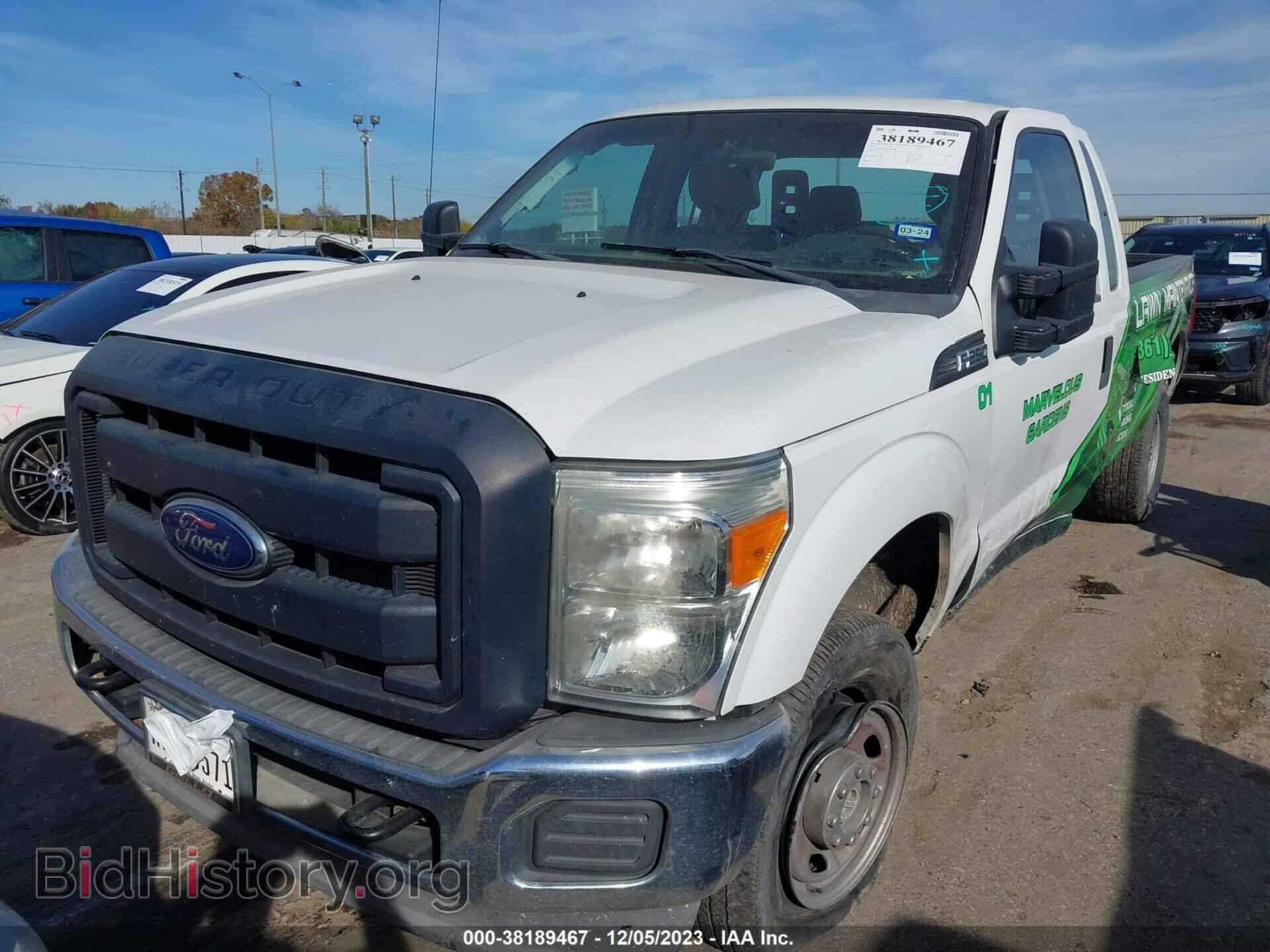 2012 FORD F-250 - VIN: 1FT7X2B69CEC38220 - Фото 2