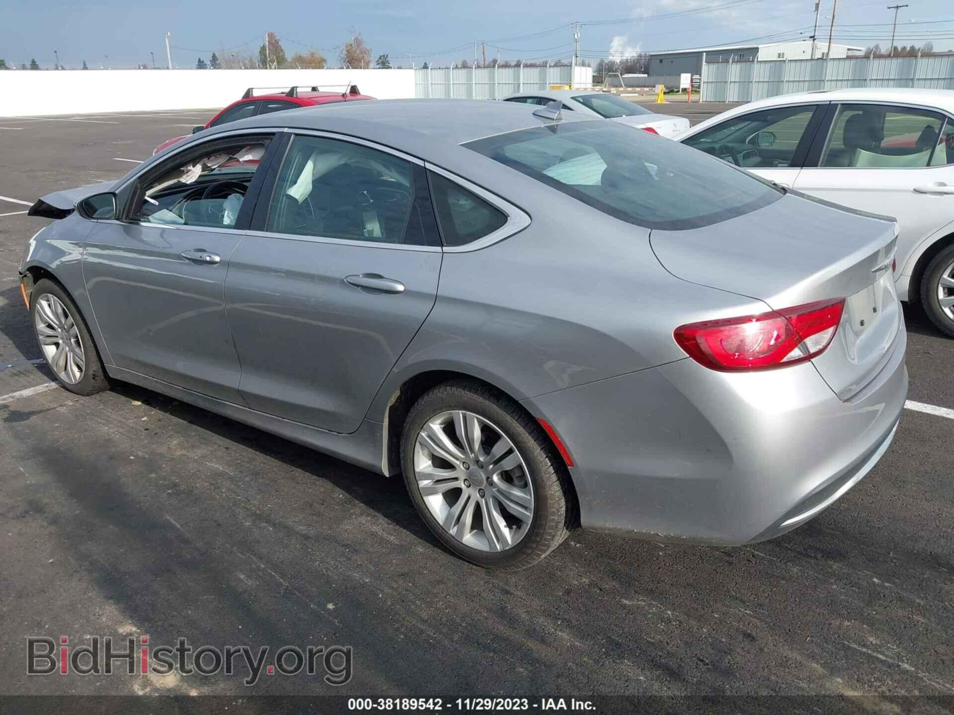 2015 CHRYSLER 200 - VIN: 1C3CCCAB7FN668447 - Фото 3