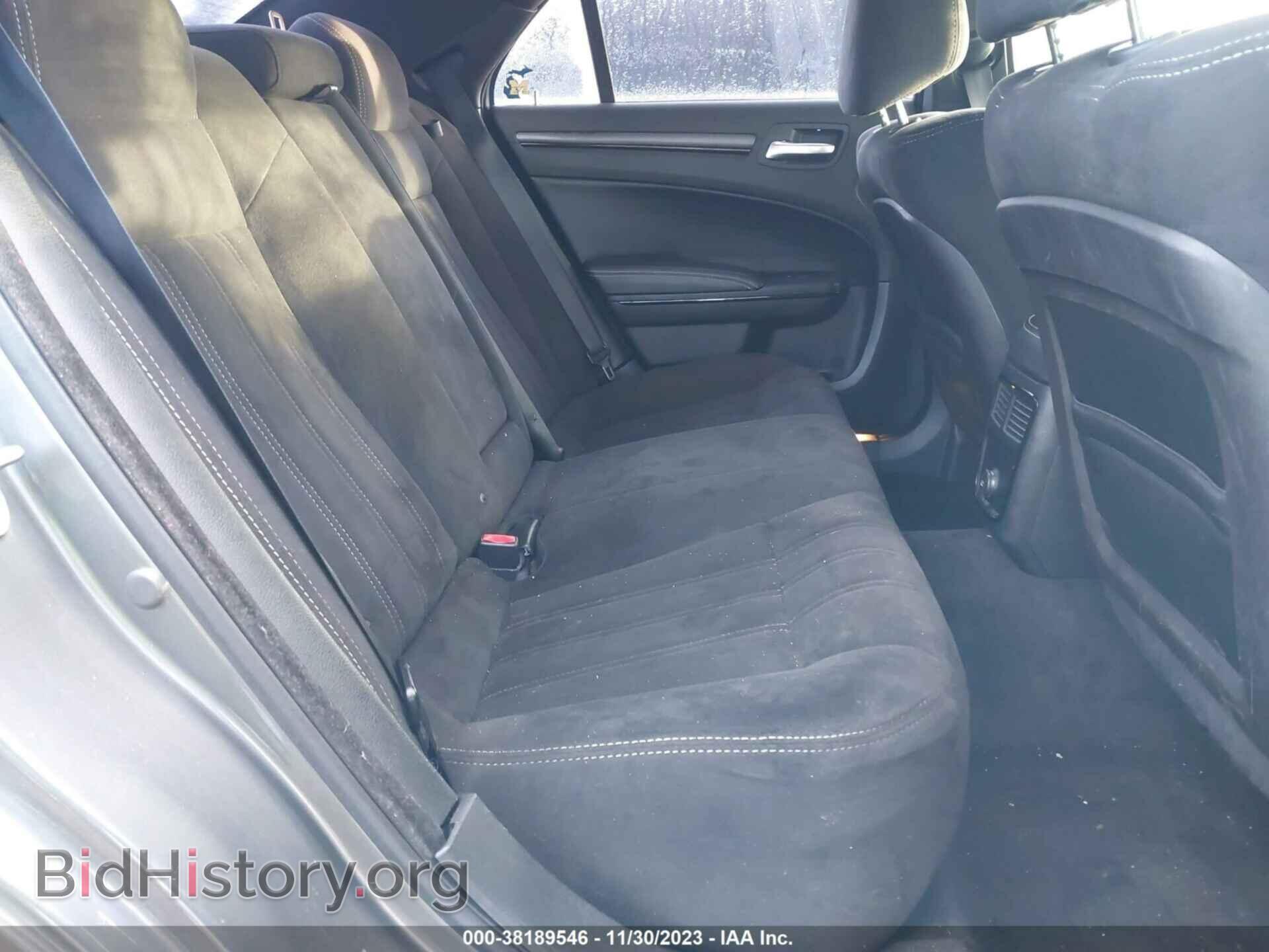 2012 CHRYSLER 300 - VIN: 2C3CCABG6CH186135 - Фото 8