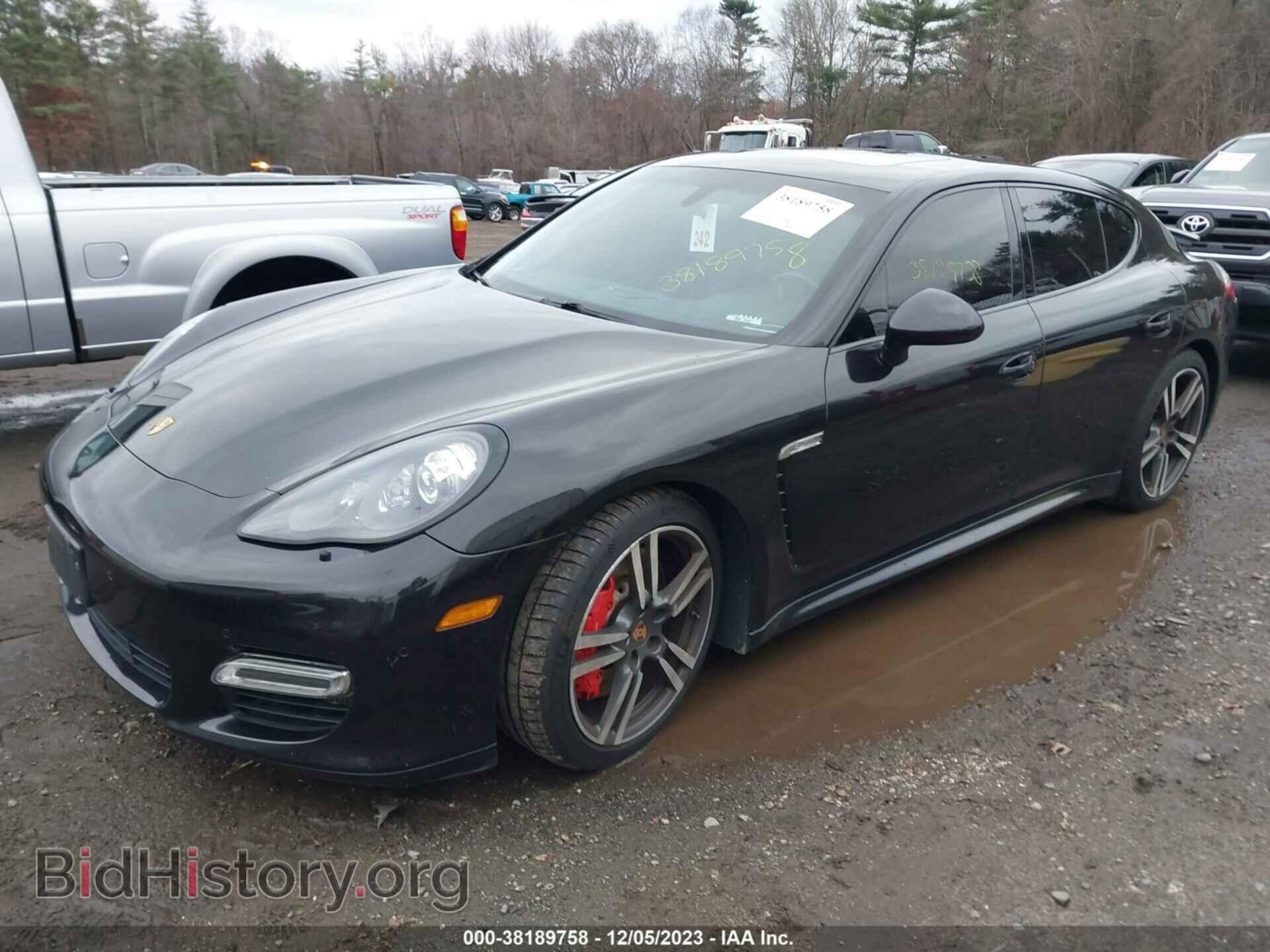 2013 PORSCHE PANAMERA - VIN: WP0AC2A77DL090481 - Фото 2