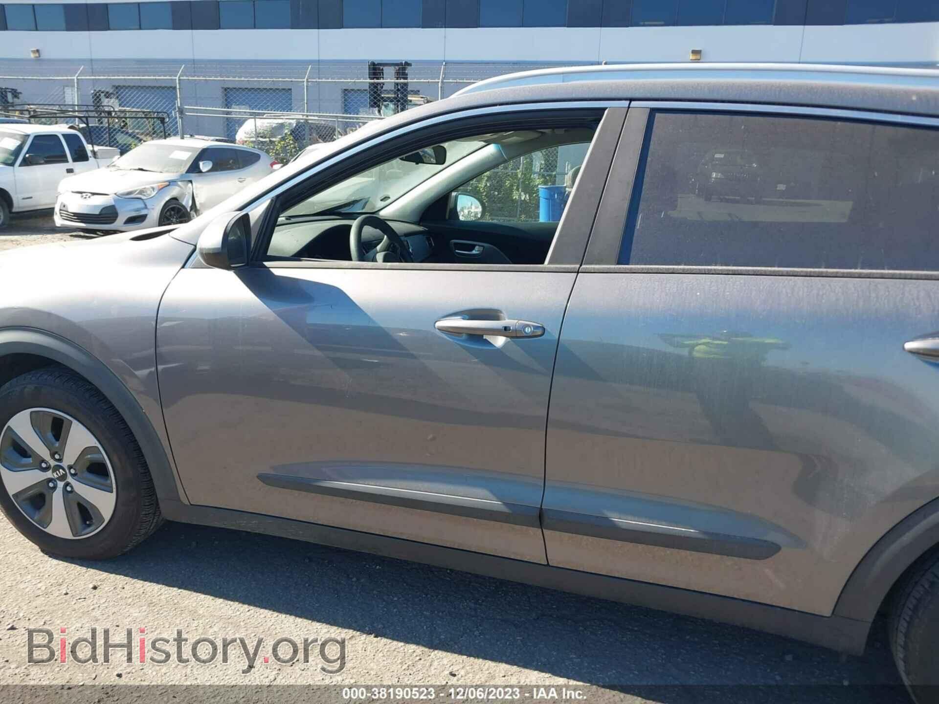 2017 KIA NIRO - VIN: KNDCB3LC7H5068390 - Фото 14
