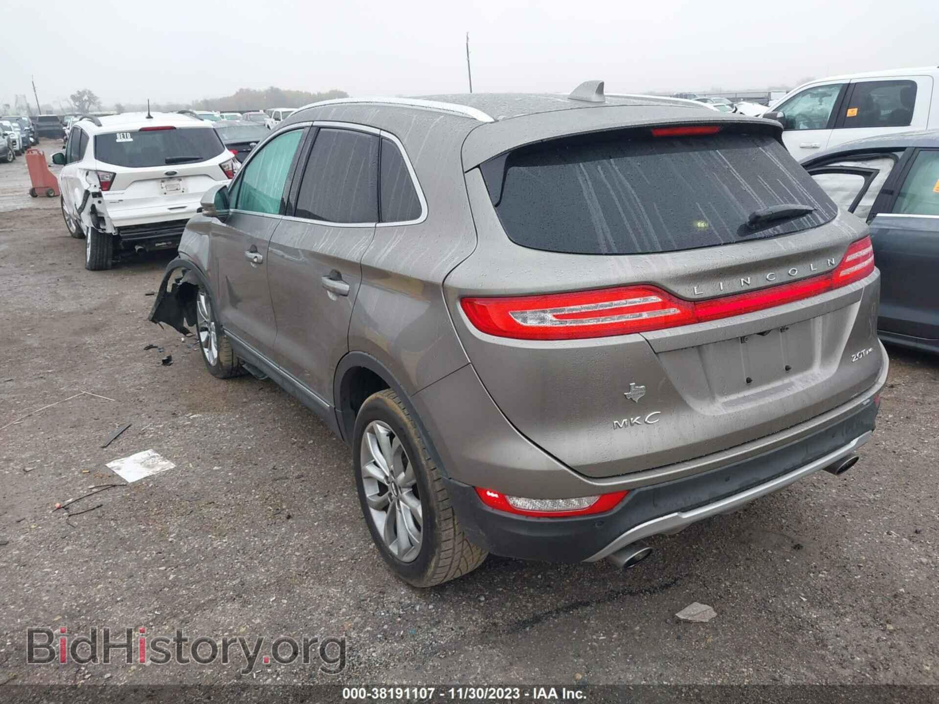 2017 LINCOLN MKC - VIN: 5LMCJ2D97HUL71796 - Photo 3