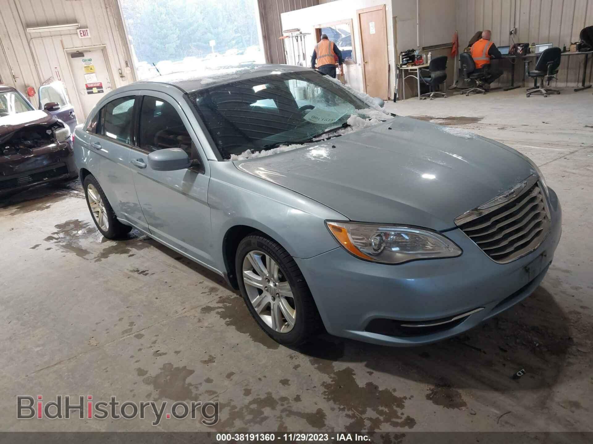 Фотография 1C3CCBBB8CN181195 - CHRYSLER 200 2012