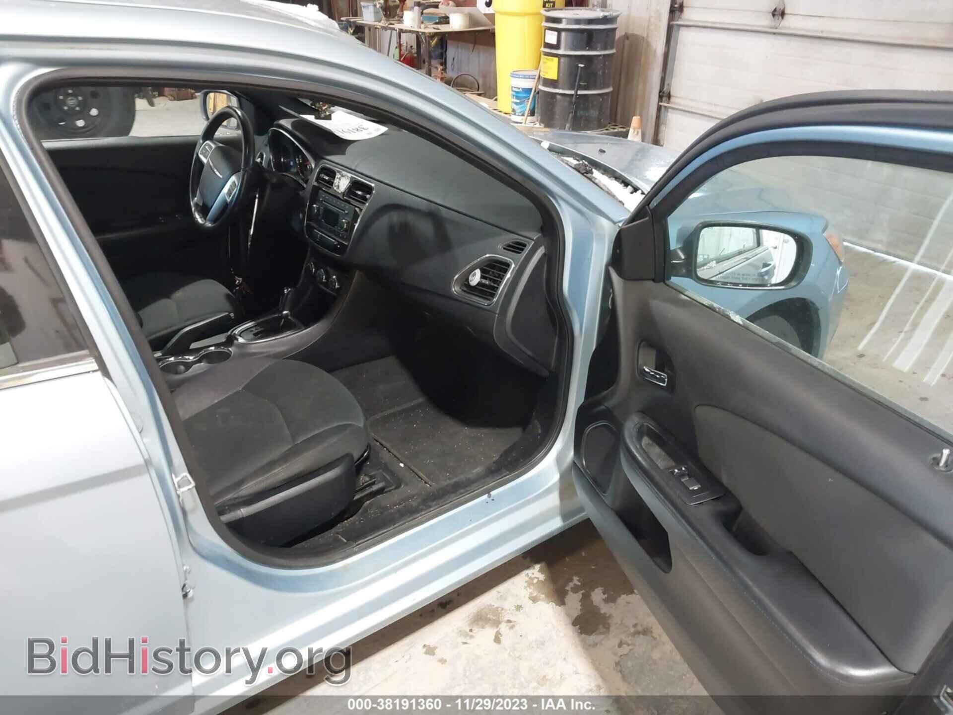 2012 CHRYSLER 200 - VIN: 1C3CCBBB8CN181195 - Фото 5