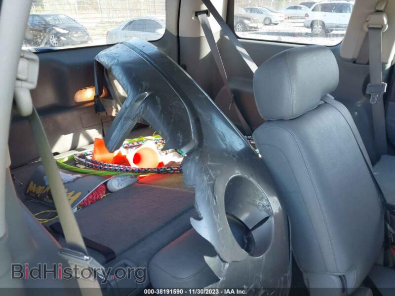 2006 Dodge DURANGO (VIN 1D4HD48276F182745) — photo 8 of 11