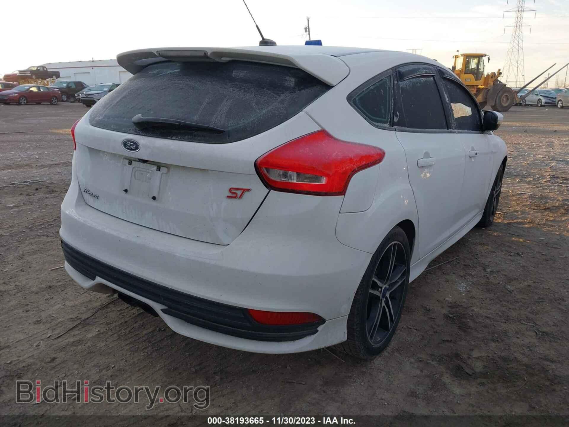 2017 FORD FOCUS ST - VIN: 1FADP3L99HL283376 - Фото 4