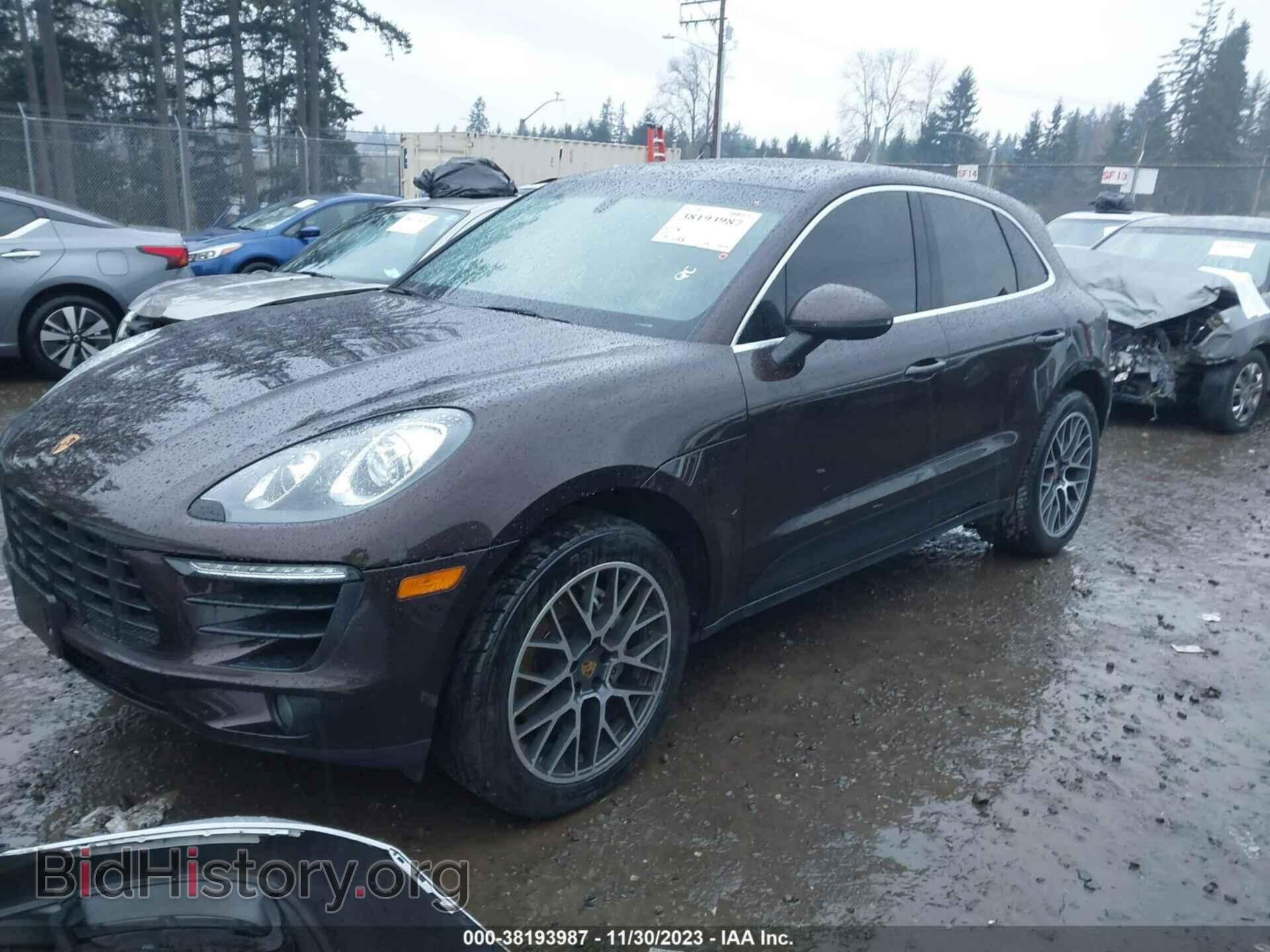 2016 PORSCHE MACAN - VIN: WP1AB2A52GLB54348 - Photo 2