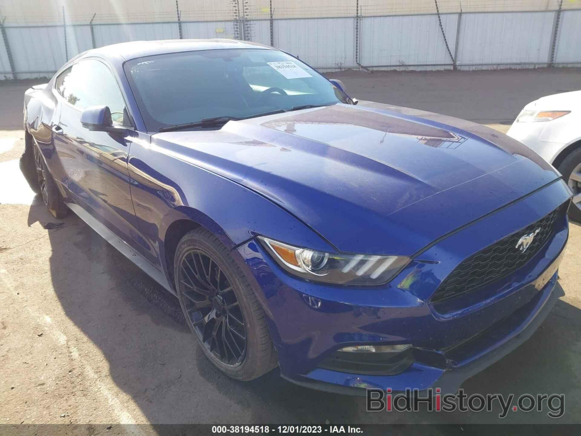 Photo 1FA6P8AM7F5414254 - FORD MUSTANG 2015