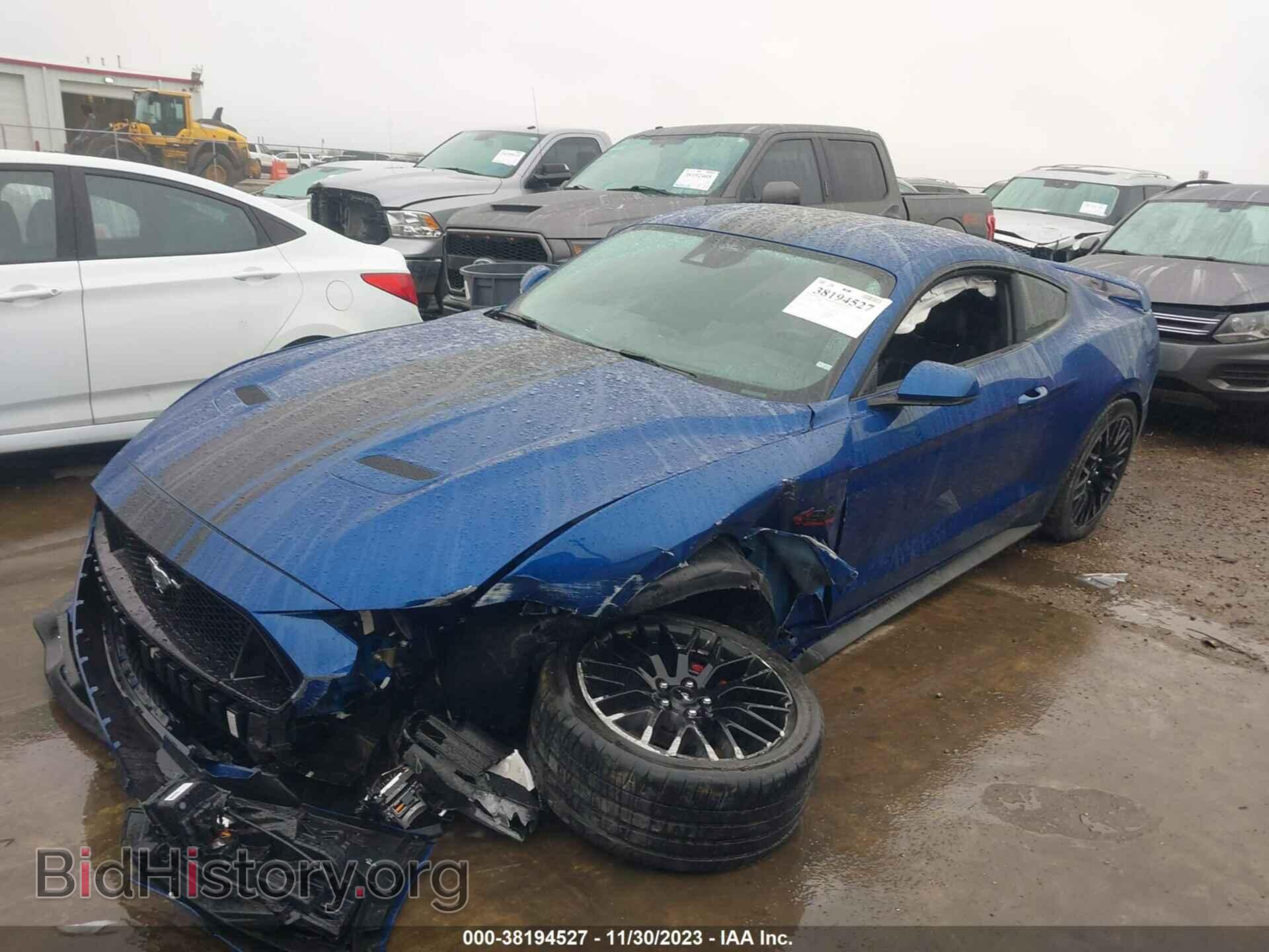 2022 FORD MUSTANG - VIN: 1FA6P8CF4N5111610 - Фото 2