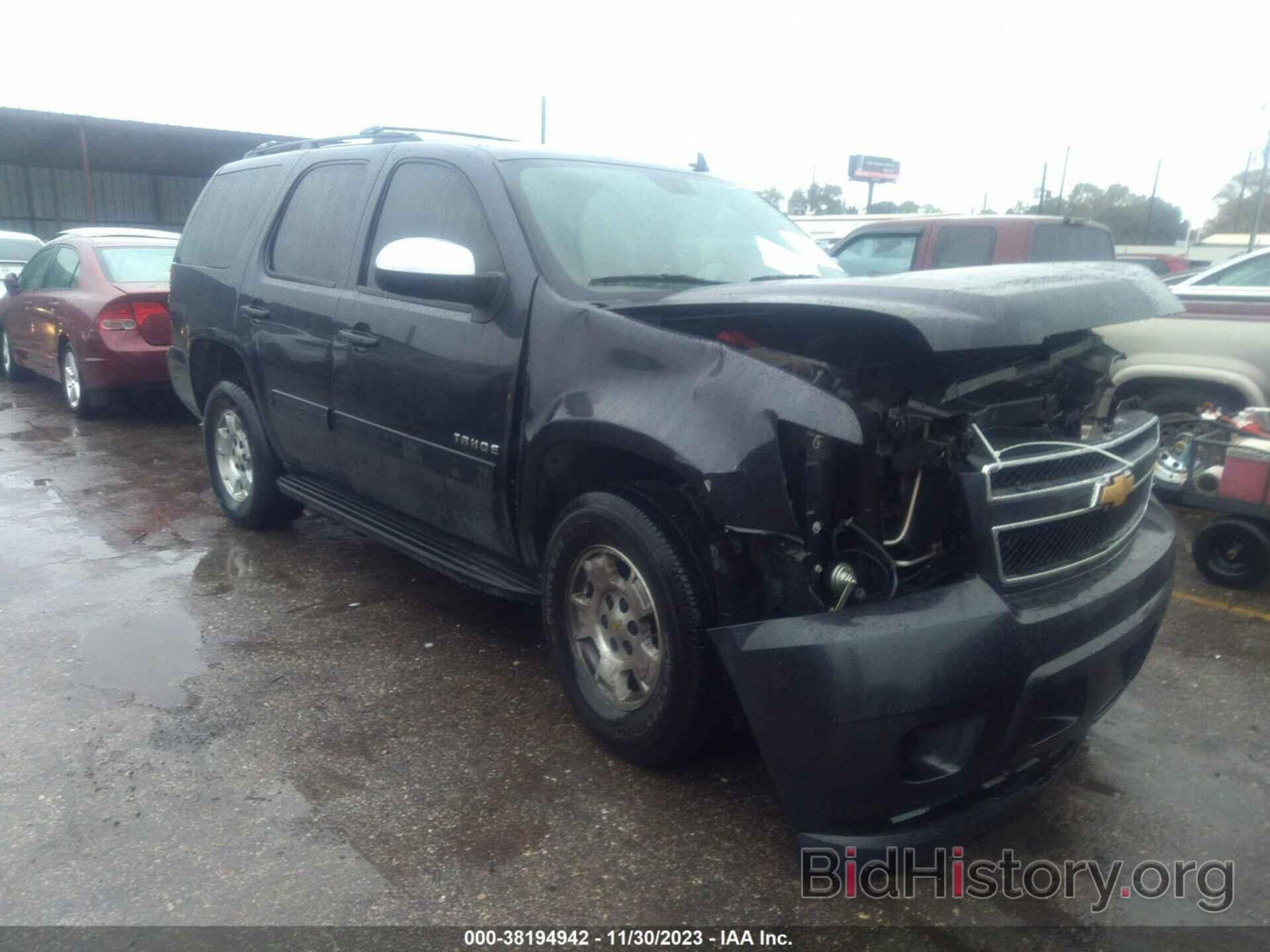 Photo 1GNSCAE06DR221058 - CHEVROLET TAHOE 2013