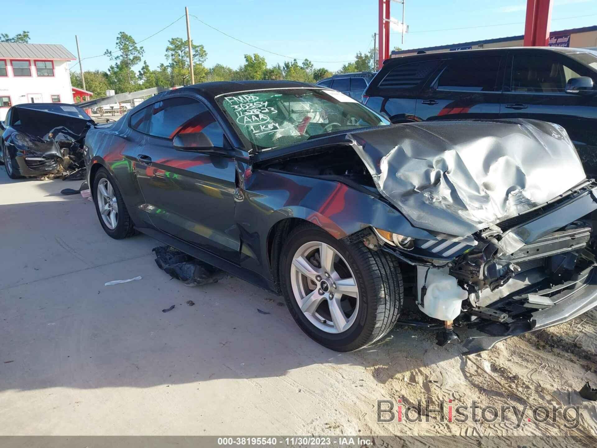 Photo 1FA6P8AM2H5230343 - FORD MUSTANG 2017