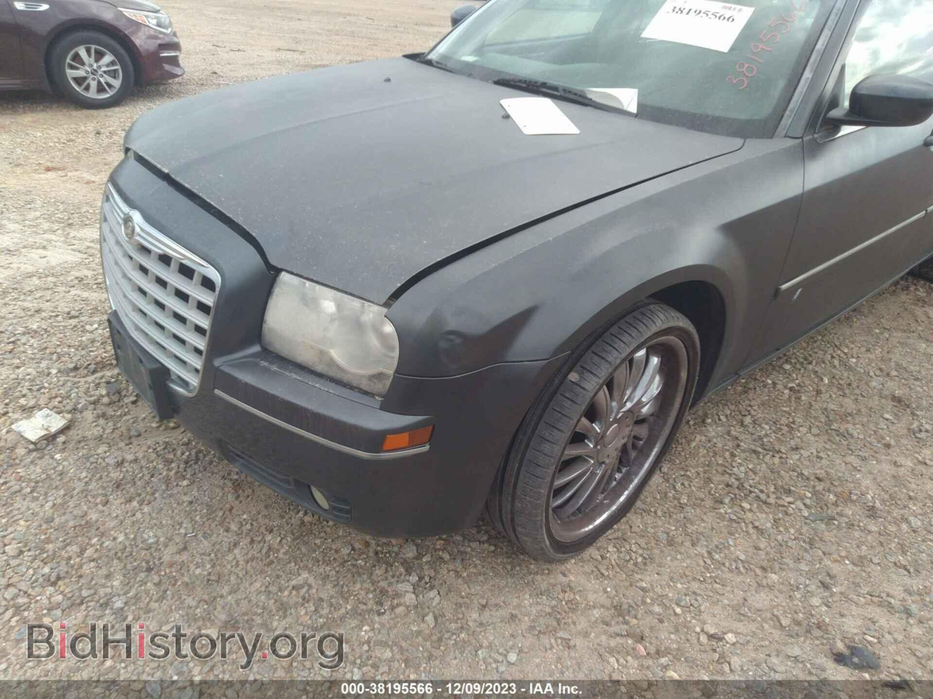 2007 CHRYSLER 300 - VIN: 2C3KA53G17H883869 - Фото 6