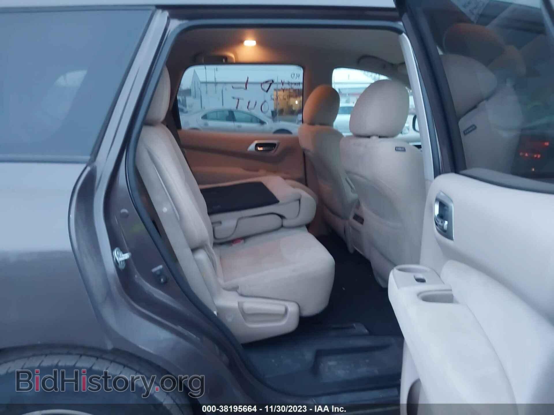 2016 NISSAN PATHFINDER - VIN: 5N1AR2MM0GC657159 - Фото 8