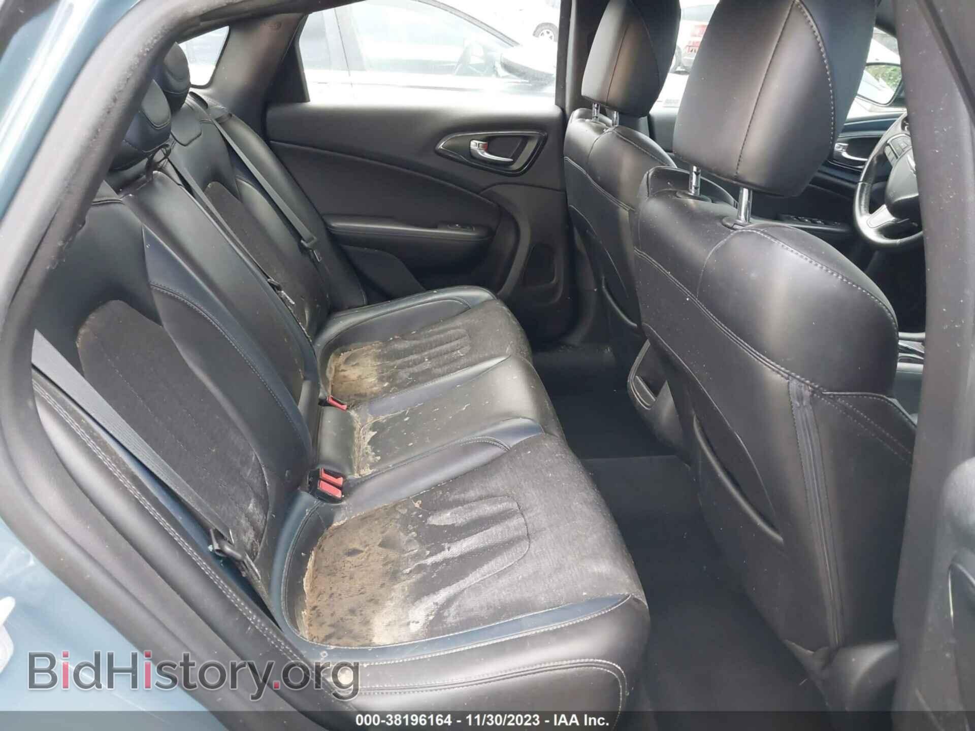 2015 CHRYSLER 200 - VIN: 1C3CCCBG1FN638323 - Фото 8