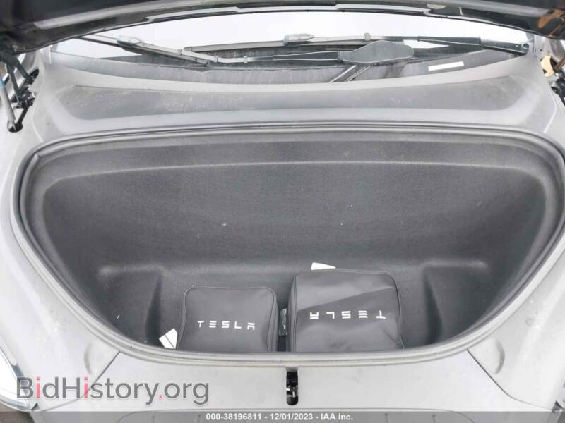 2021 Tesla MODEL X (VIN 5YJXCBE52MF326864) — фото 10 из 17