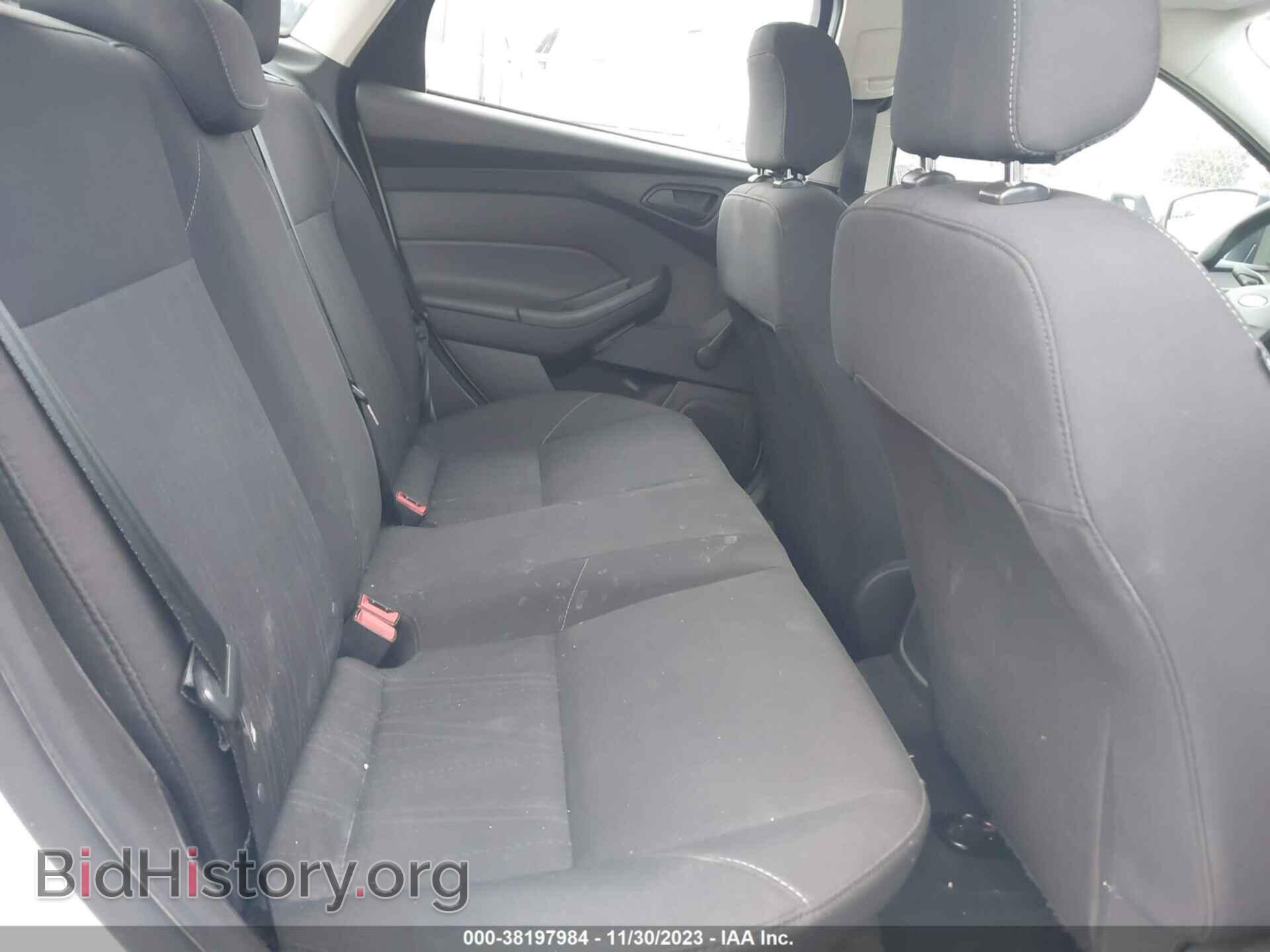 2017 FORD FOCUS - VIN: 1FADP3E24HL206415 - Фото 8