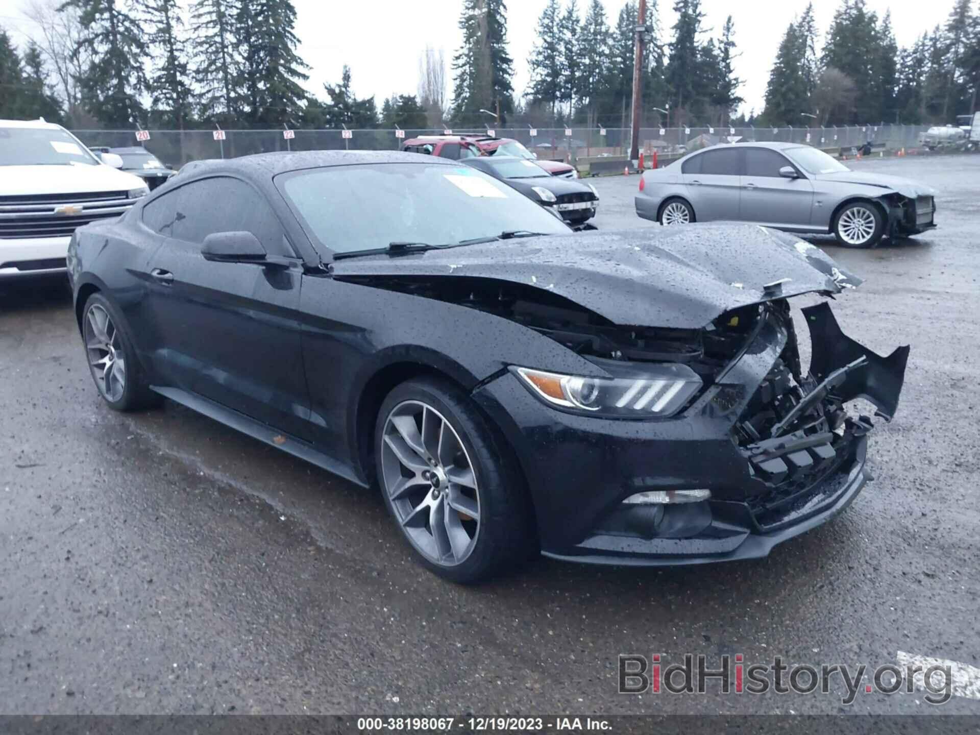 Photo 1FA6P8TH5G5228133 - FORD MUSTANG 2016