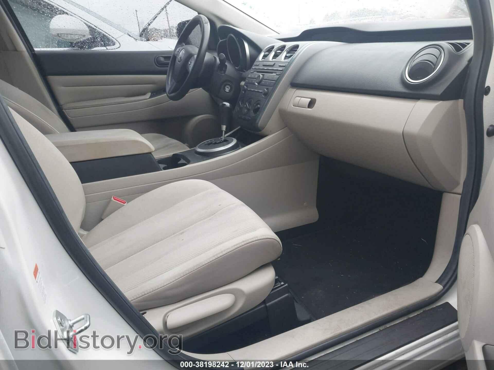 2011 MAZDA CX-7 - VIN: JM3ER2A59B0394643 - Фото 5