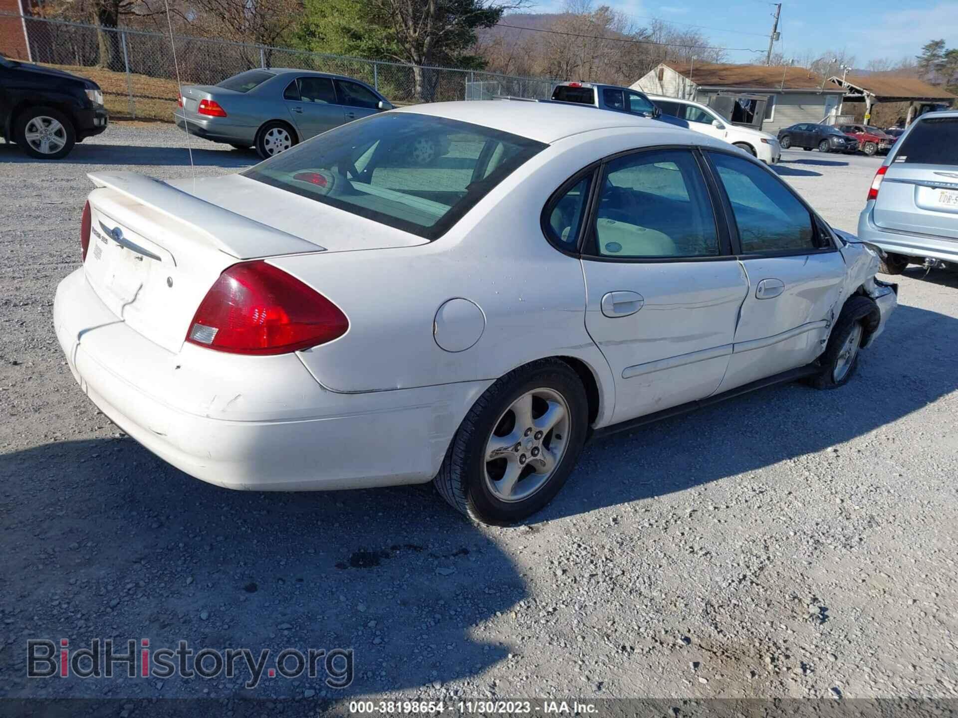 2001 FORD TAURUS - VIN: 1FAFP55221A247289 - Photo 4
