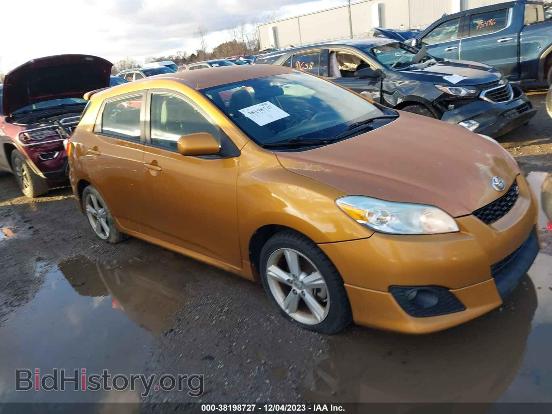 Фотография 2T1KE4EE4AC038988 - TOYOTA MATRIX 2010