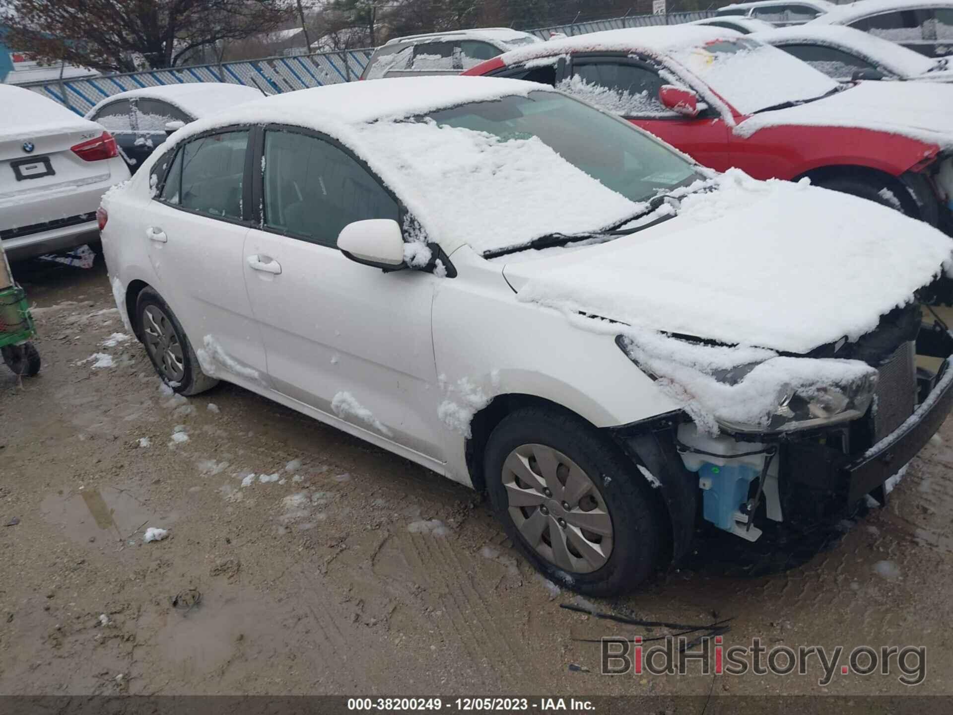 Photo 3KPA24AB7JE058928 - KIA RIO 2018