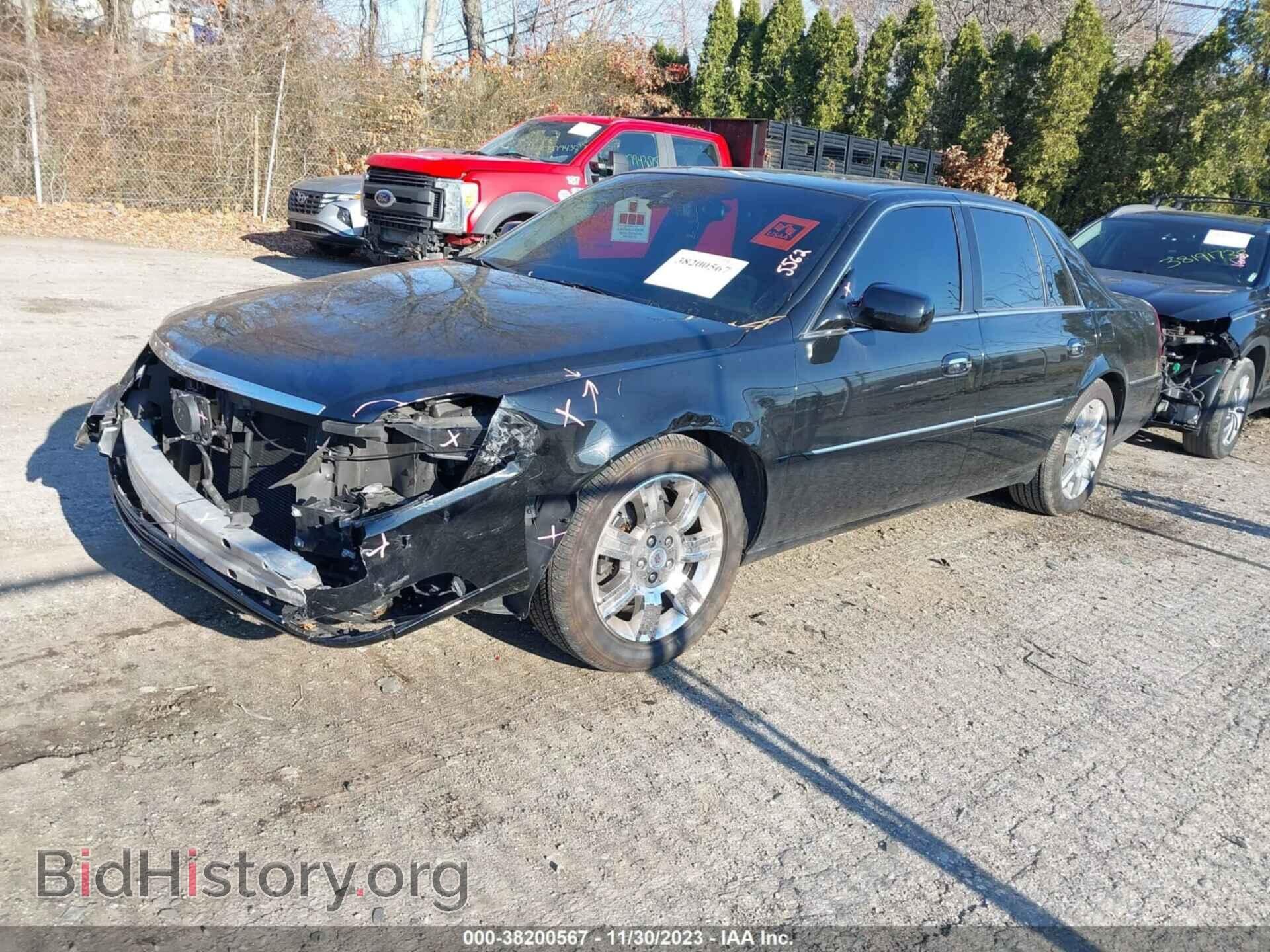 2011 CADILLAC DTS - VIN: 1G6KP5ES5BU117681 - Фото 2