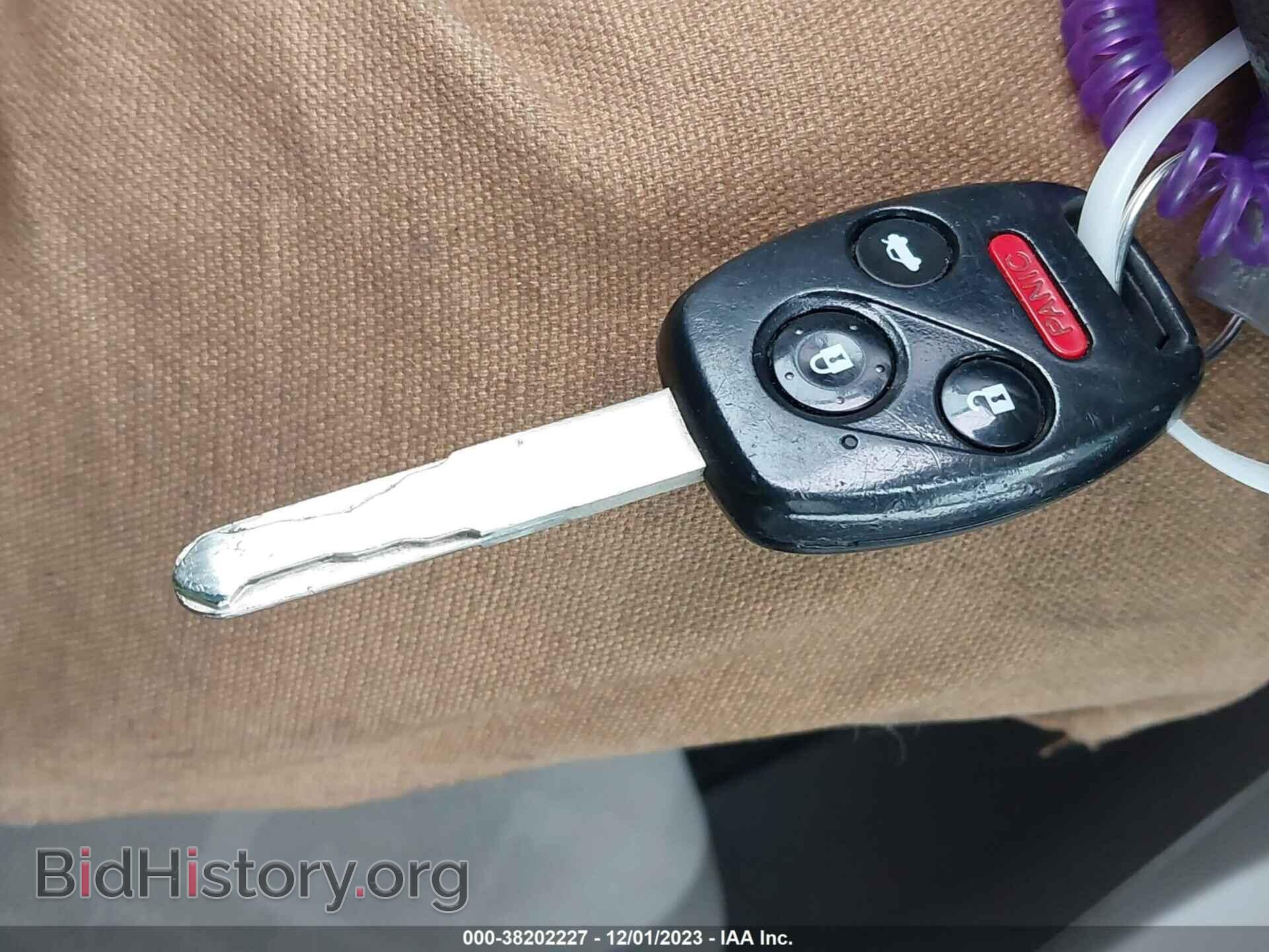 2012 HONDA CIVIC - VIN: 2HGFG3B82CH538680 - Фото 11