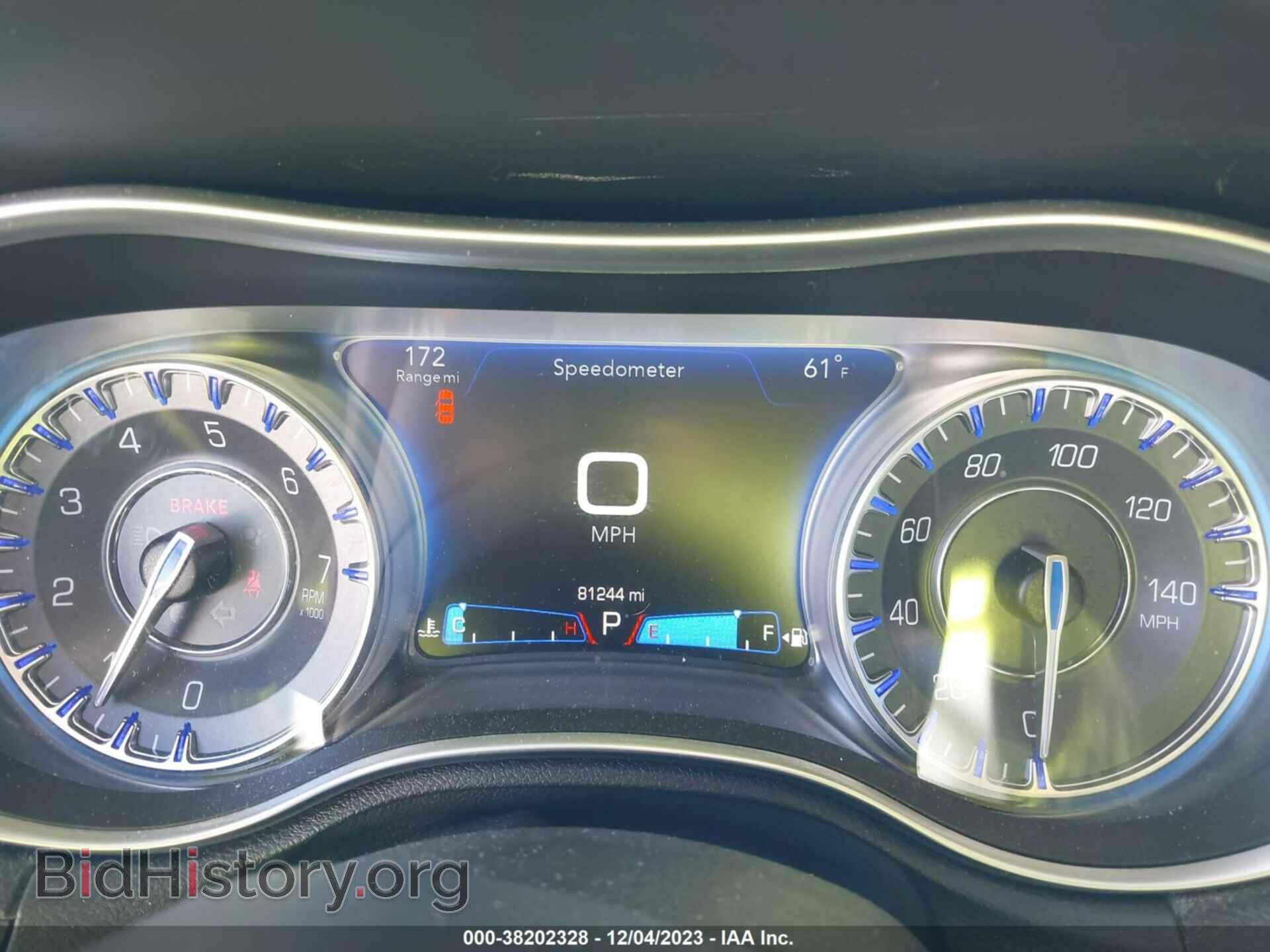 2016 CHRYSLER 300 - VIN: 2C3CCARG2GH213021 - Photo 7