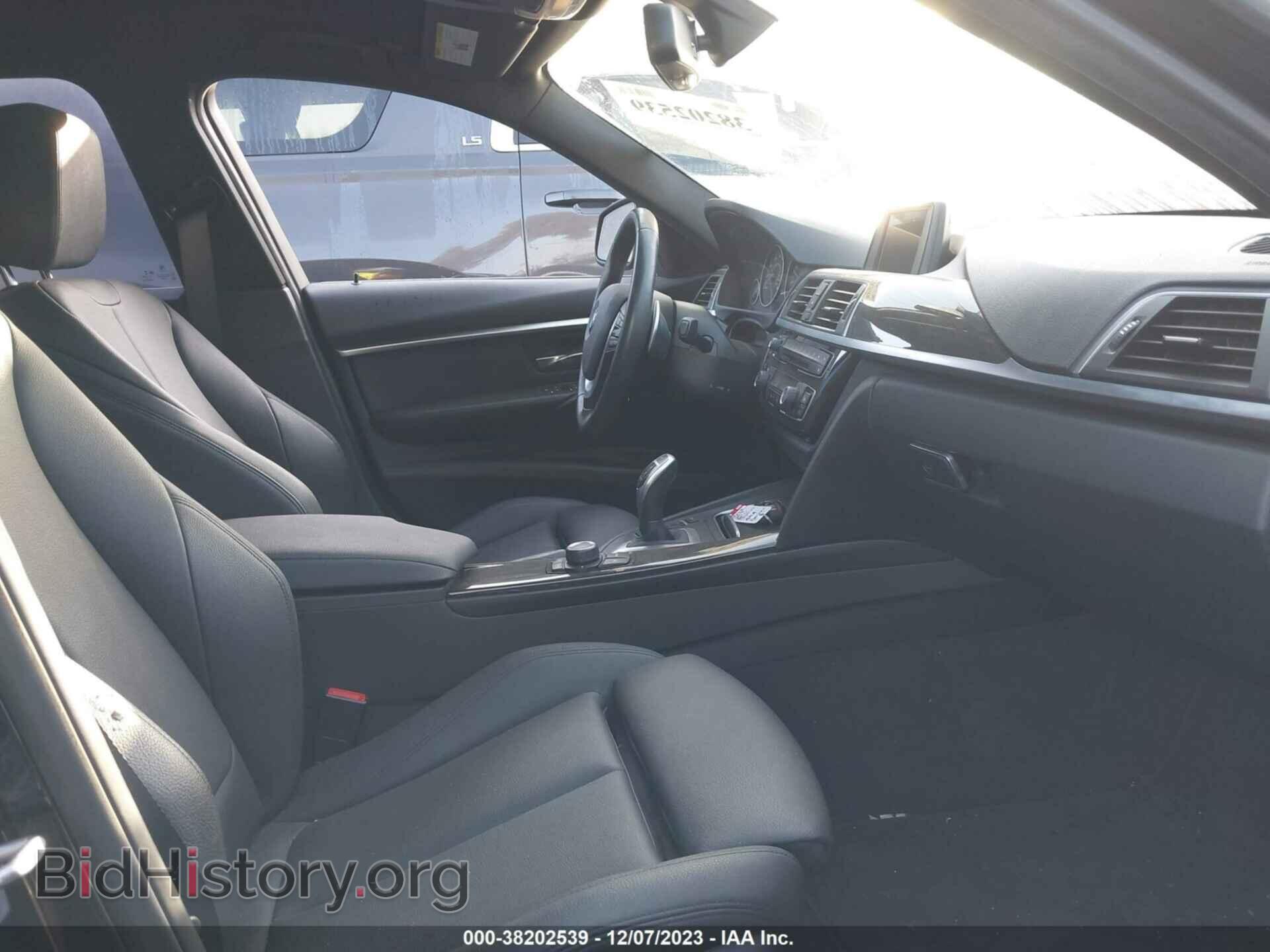 2017 BMW 328D - VIN: WBA8E5C30HK388917 - Photo 5