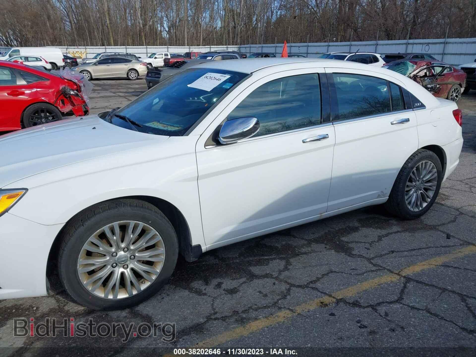2013 CHRYSLER 200 - VIN: 1C3CCBCG1DN601018 - Photo 6