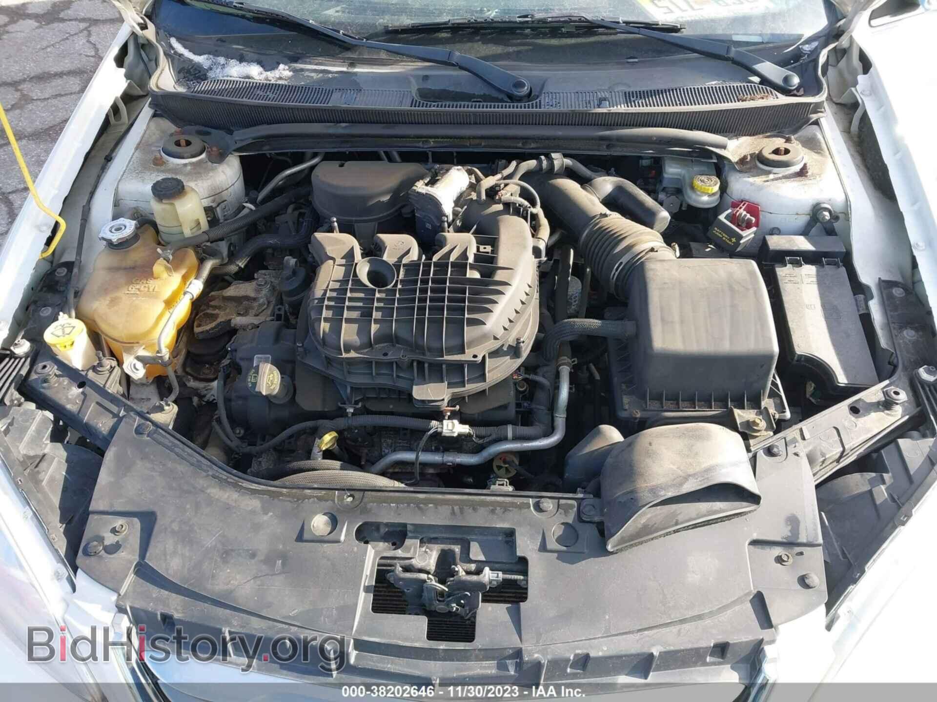 2013 CHRYSLER 200 - VIN: 1C3CCBCG1DN601018 - Photo 10