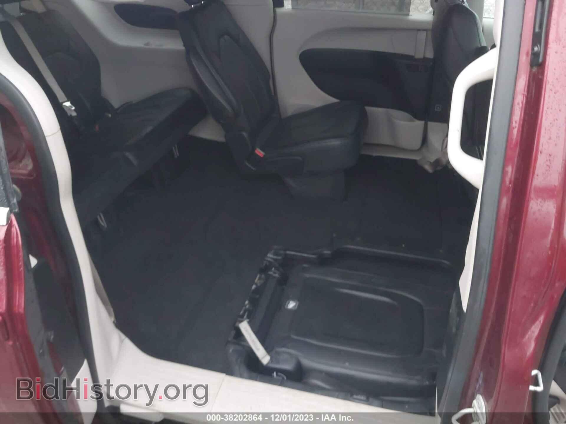 2018 CHRYSLER PACIFICA - VIN: 2C4RC1BG3JR269289 - Фото 8
