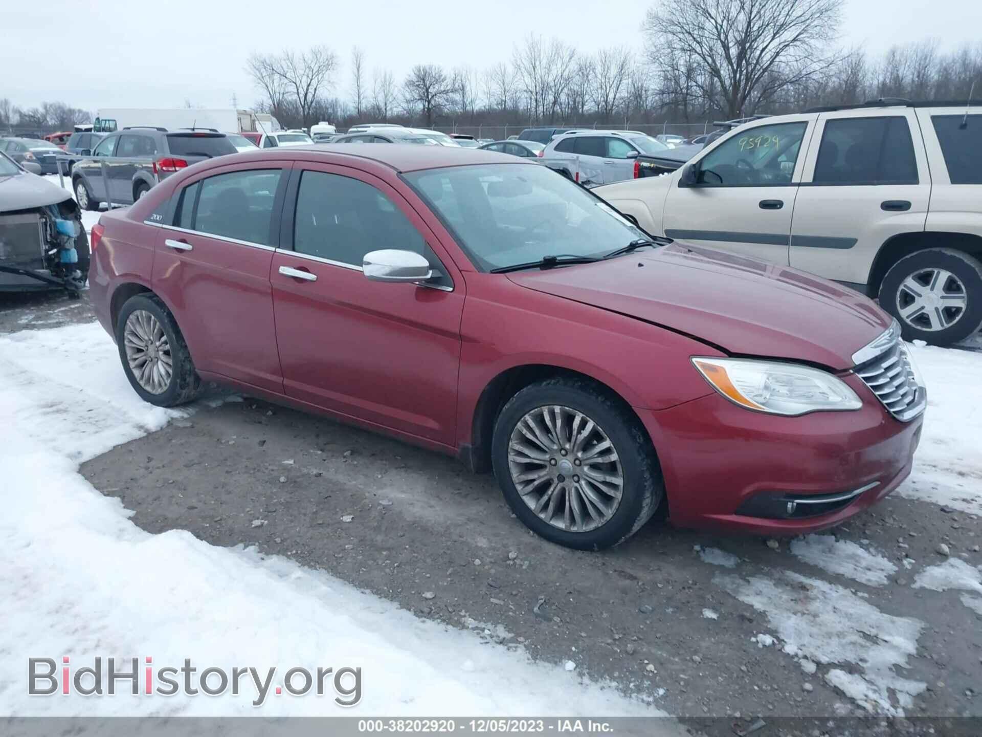 Фотография 1C3BC2FG2BN531579 - CHRYSLER 200 2011