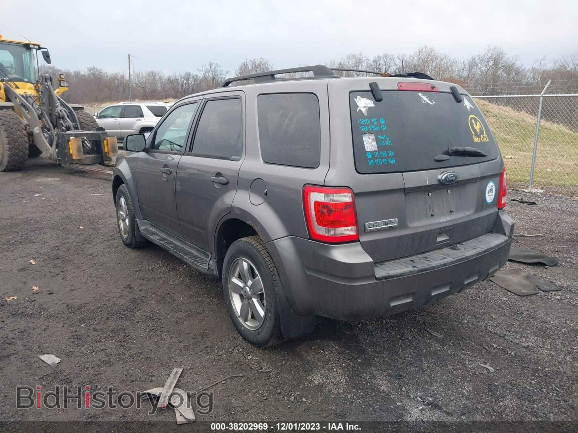 2012 FORD ESCAPE - VIN: 1FMCU0D76CKA81857 - Фото 3