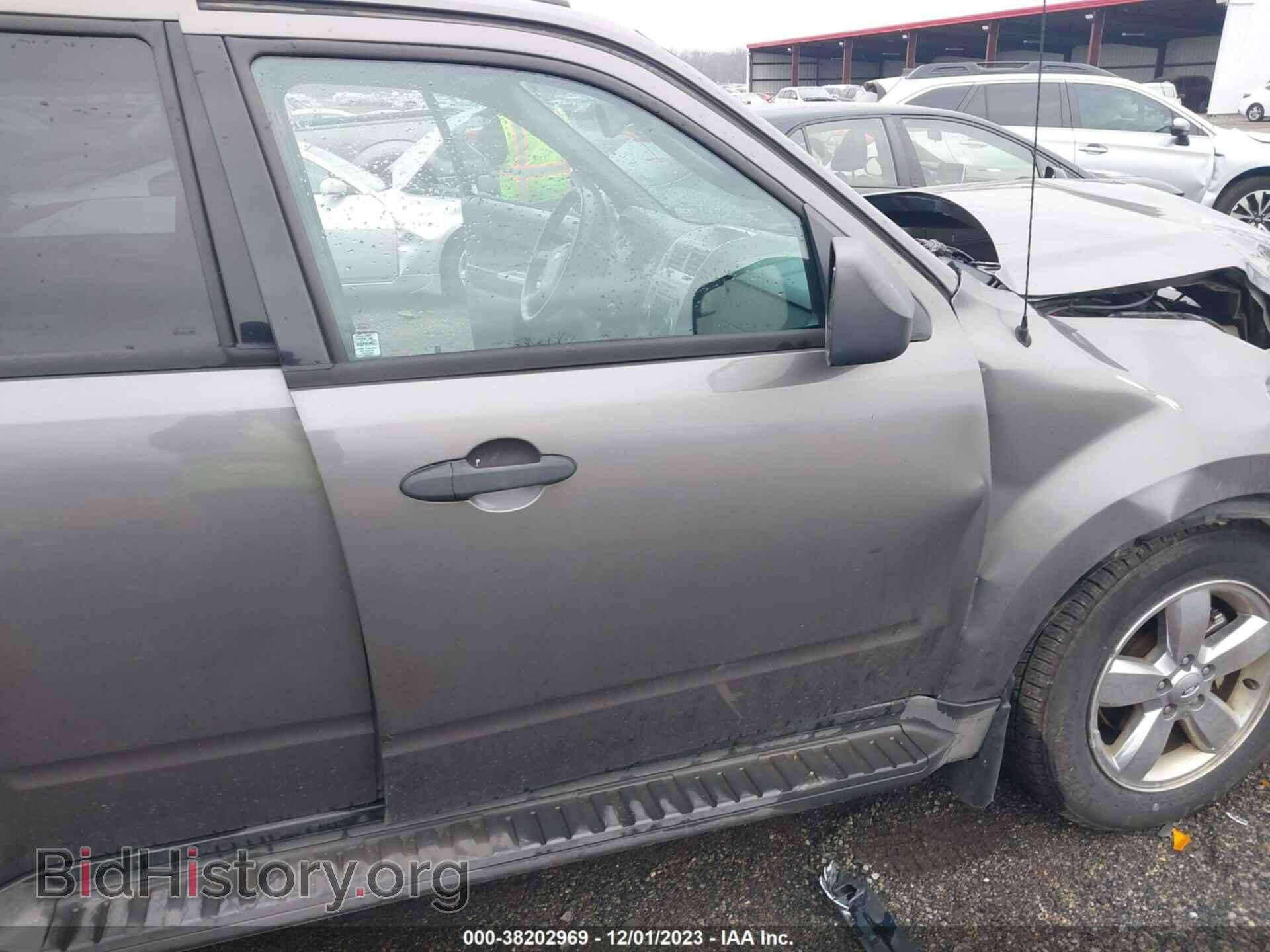 2012 FORD ESCAPE - VIN: 1FMCU0D76CKA81857 - Фото 6