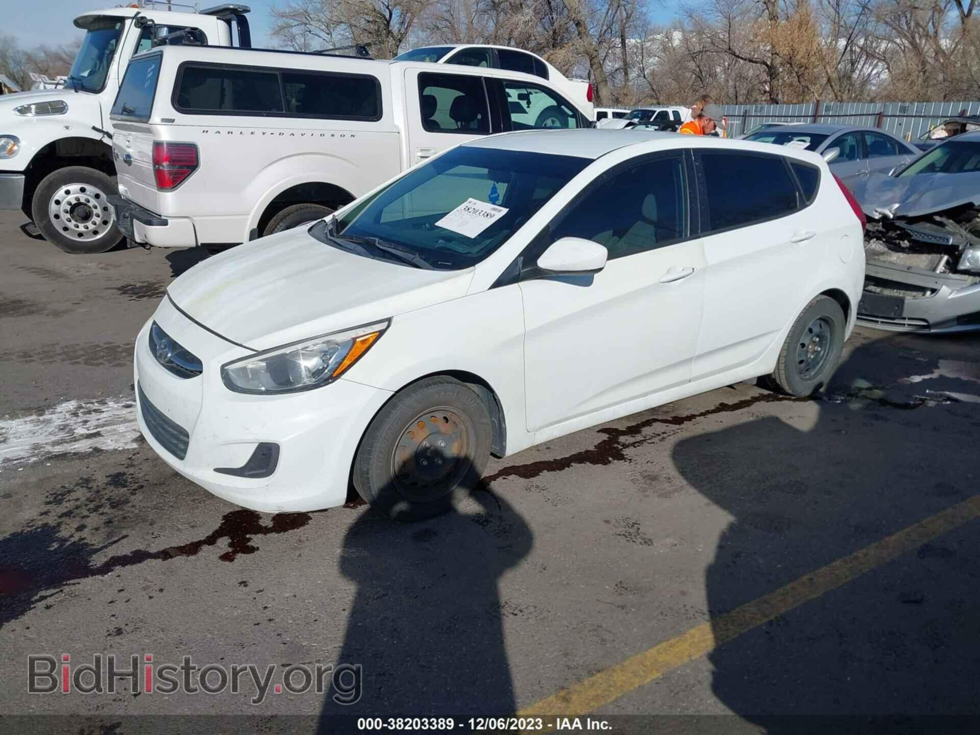 2015 HYUNDAI ACCENT - VIN: KMHCT5AE3FU200900 - Фото 2