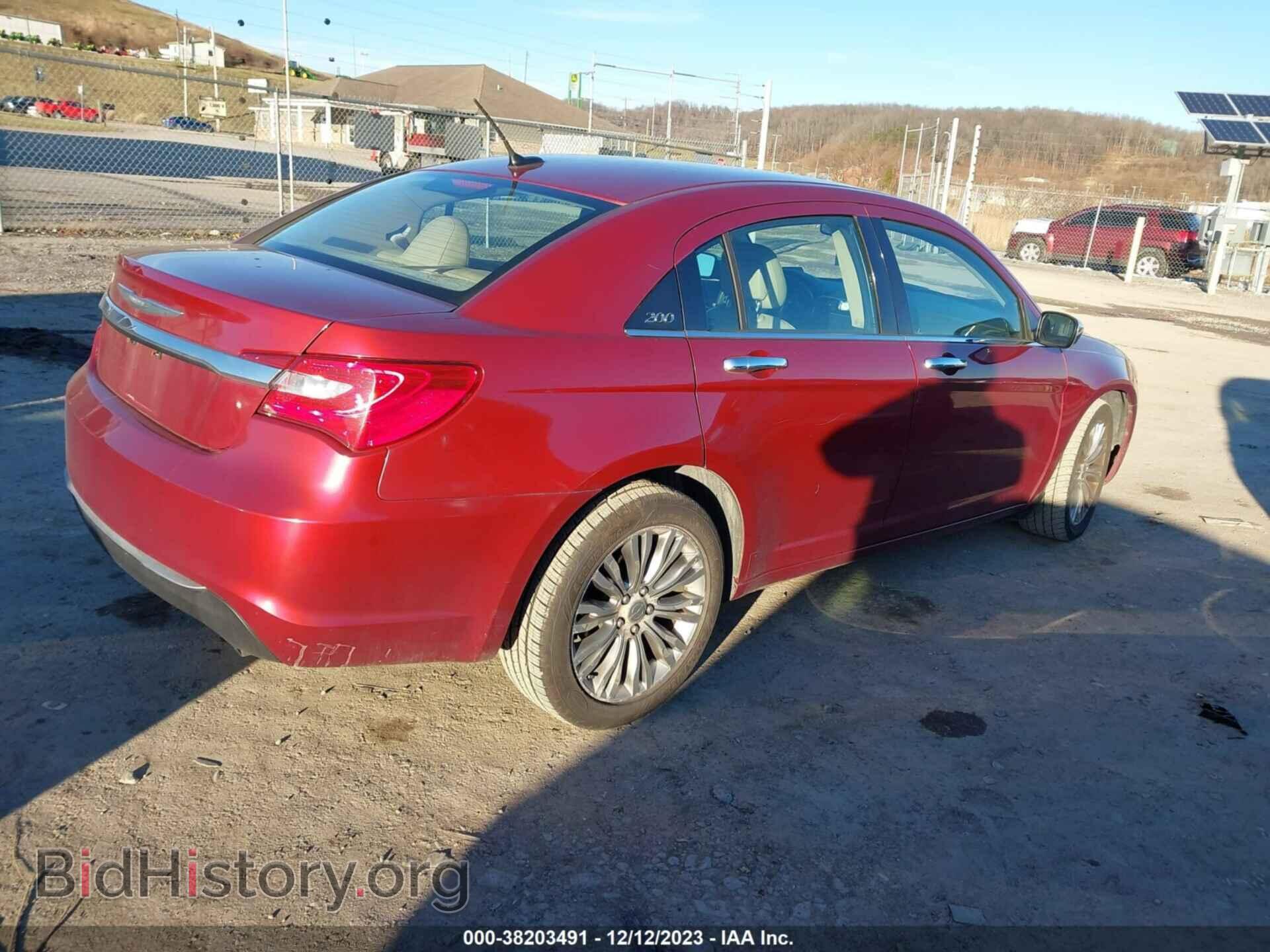 2013 CHRYSLER 200 - VIN: 1C3CCBCG2DN508301 - Фото 4
