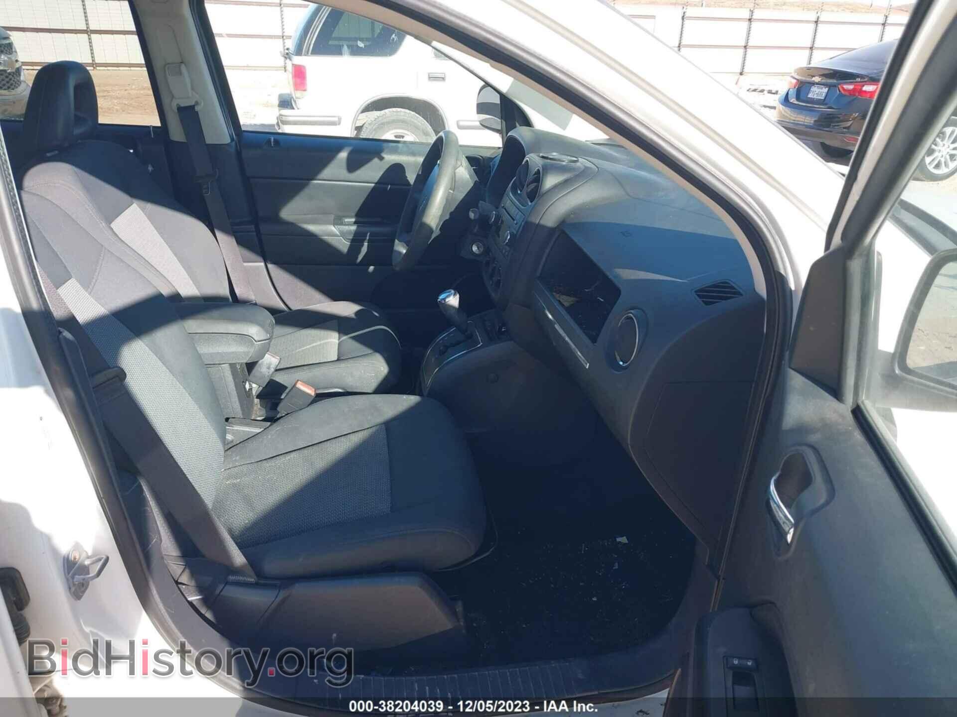 2009 JEEP COMPASS - VIN: 1J4FT47A29D189273 - Фото 5