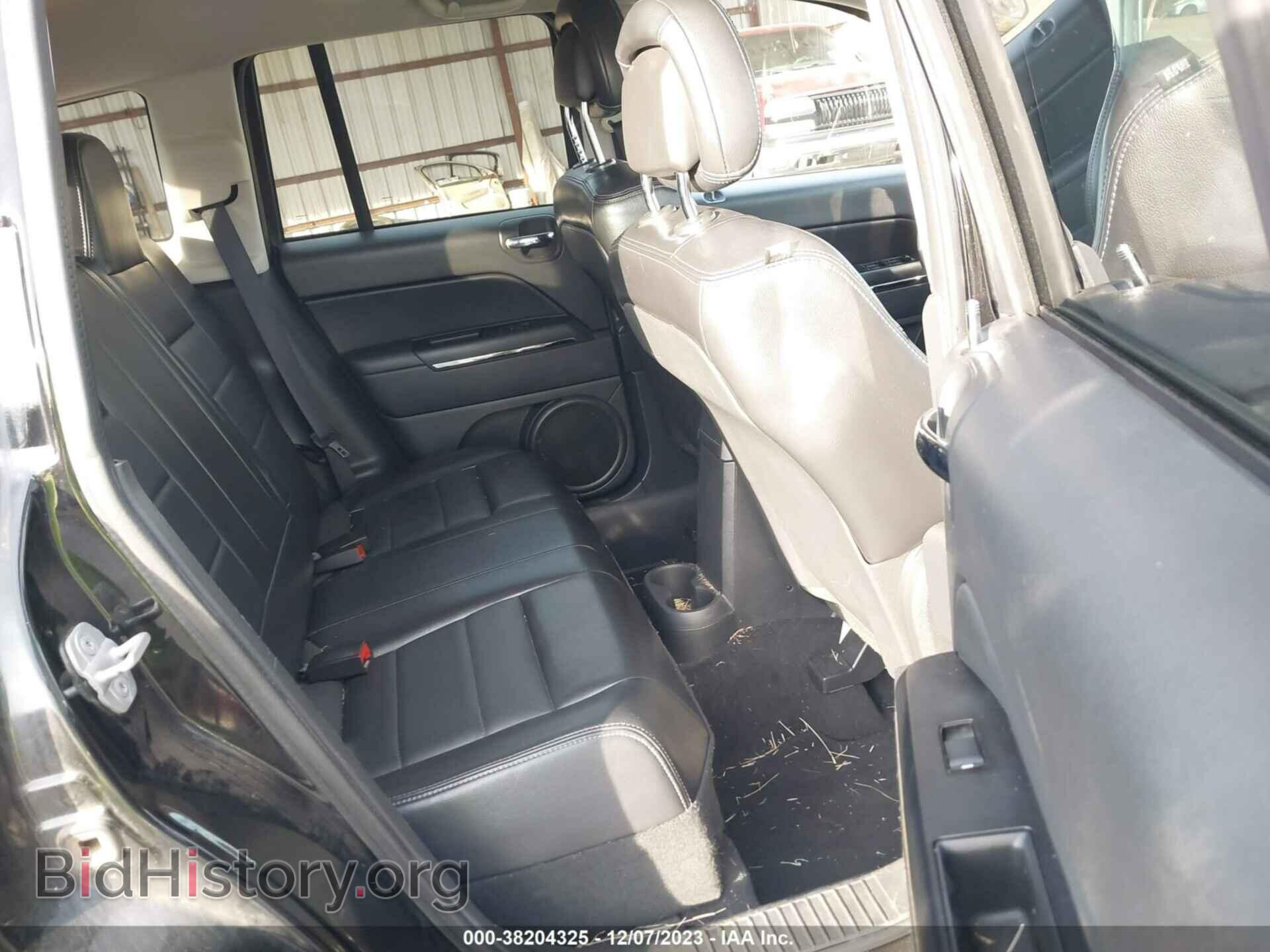 2012 JEEP COMPASS - VIN: 1C4NJDCB1CD514203 - Photo 8