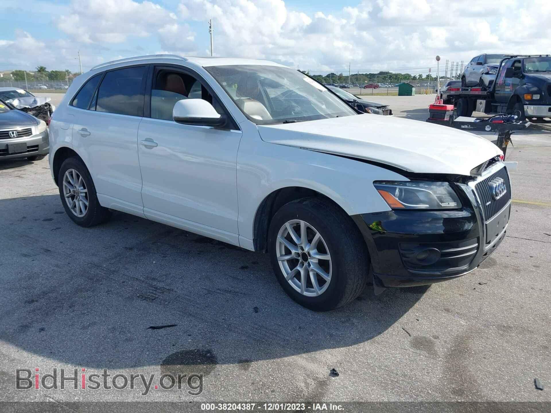 Фотография WA1LFAFP9CA051267 - AUDI Q5 2012