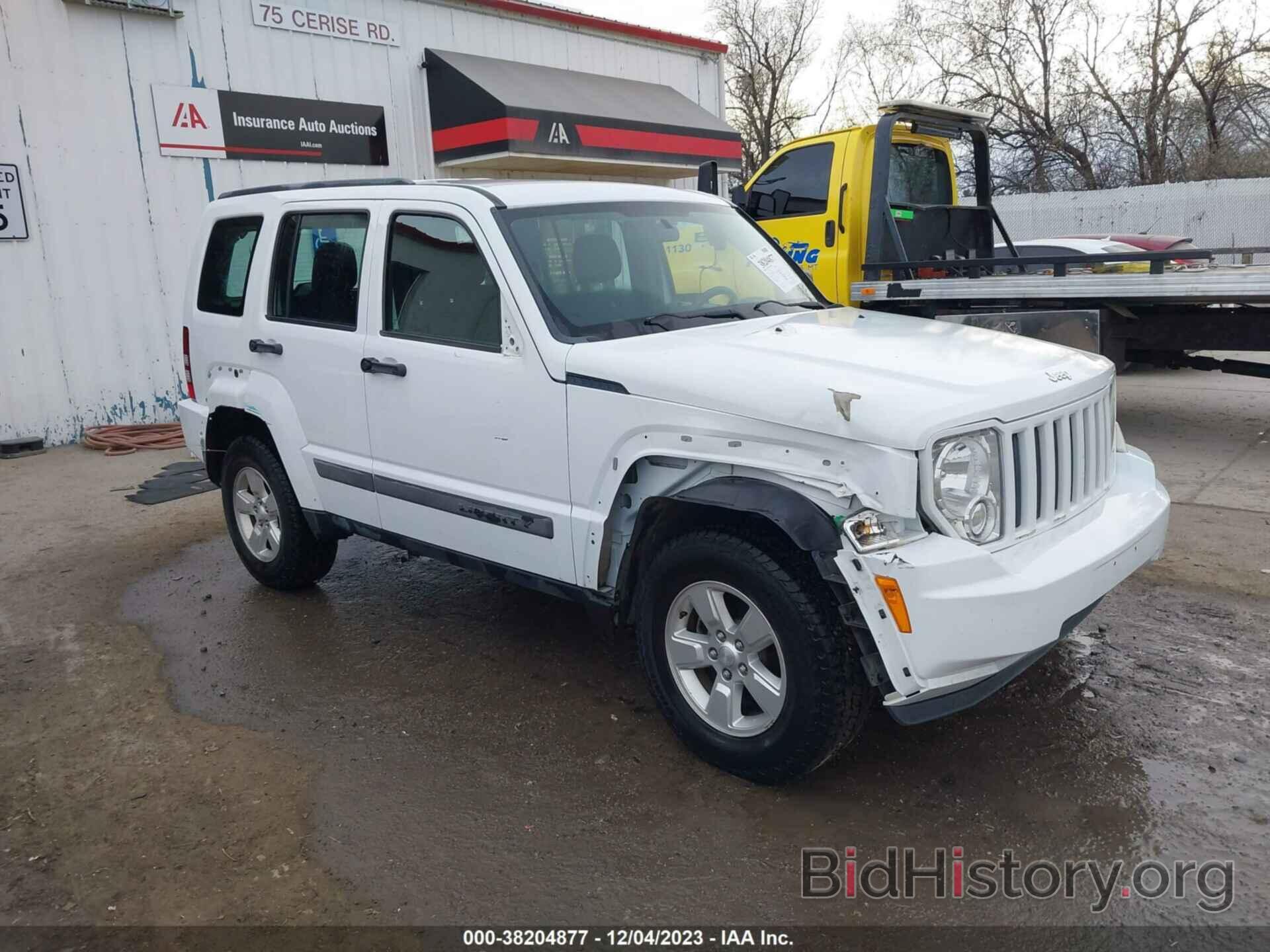 Фотография 1J4PN2GKXBW546706 - JEEP LIBERTY 2011