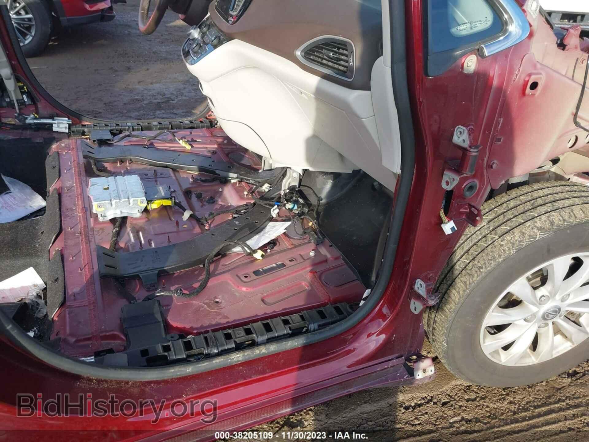 2017 CHRYSLER PACIFICA - VIN: 2C4RC1BG6HR734030 - Фото 5